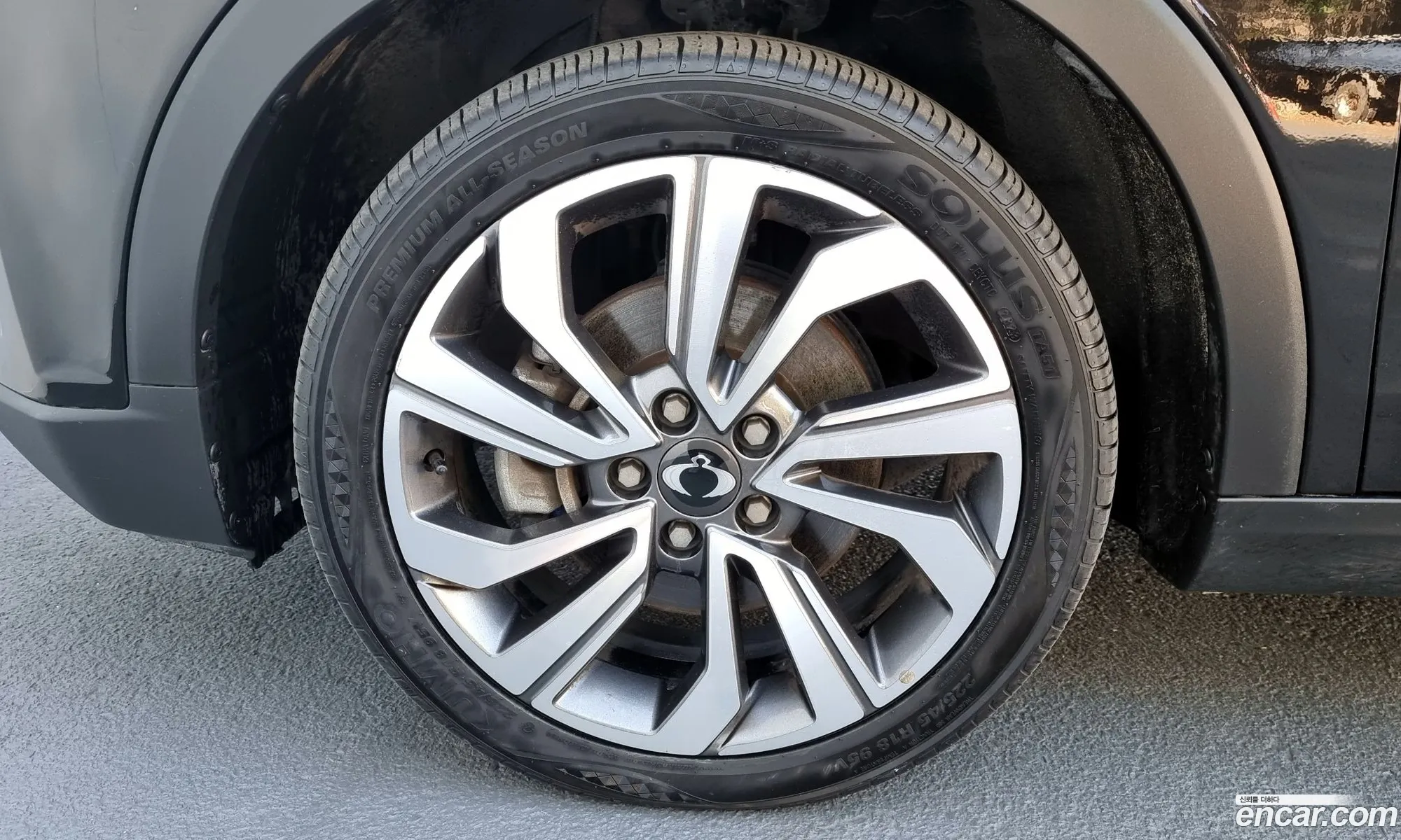 Kg Mobility Ssangyong Very New Tivoli Diesel 16 2Wd V3 - фотография 7177052
