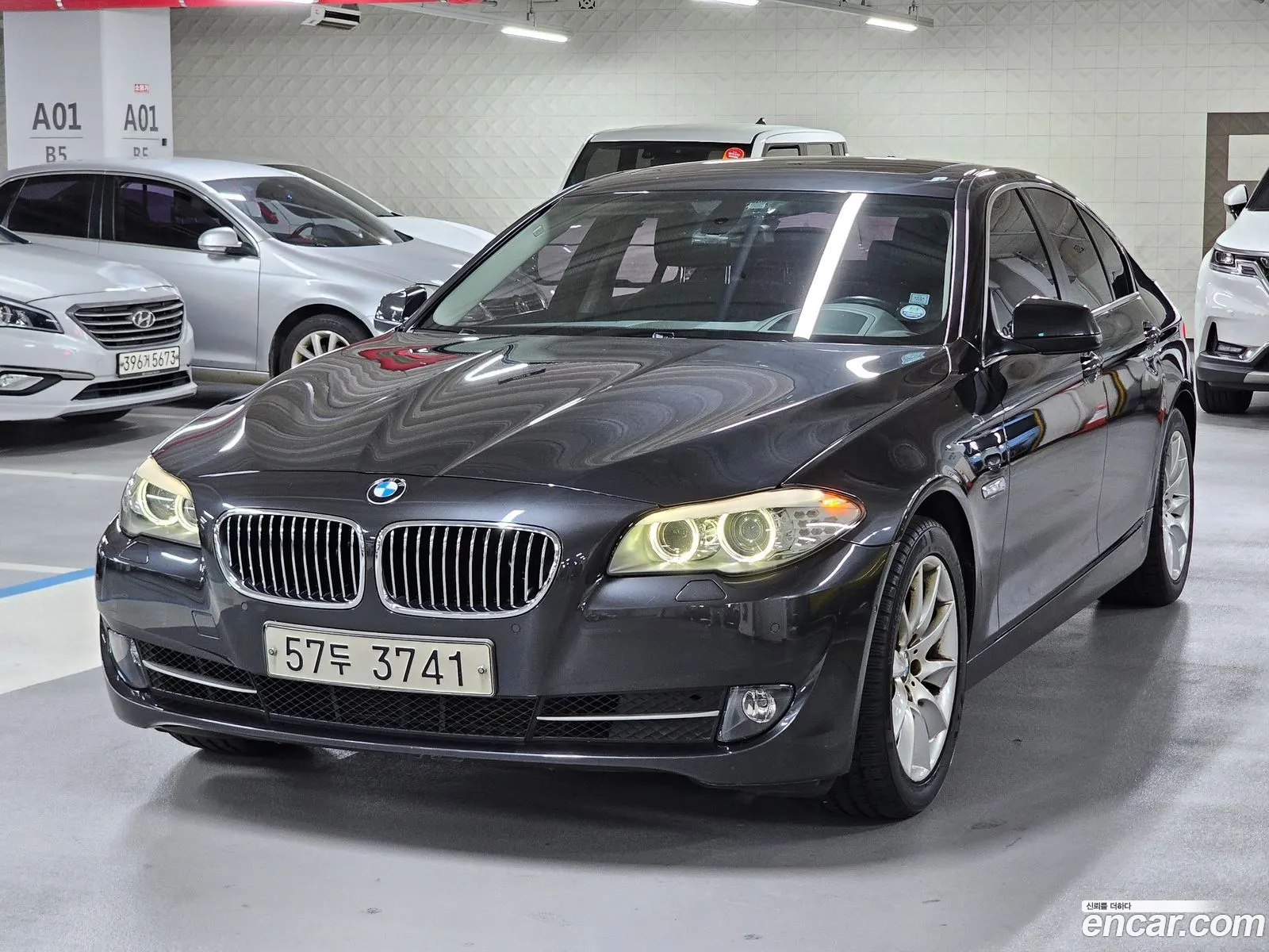 BMW 5 Series F10 528I - фотография 13684126