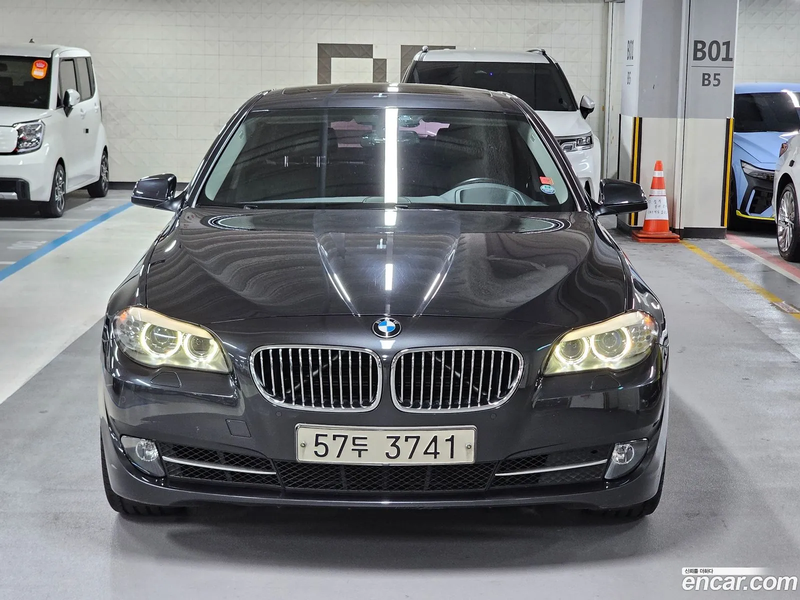 BMW 5 Series F10 528I - фотография 13684127