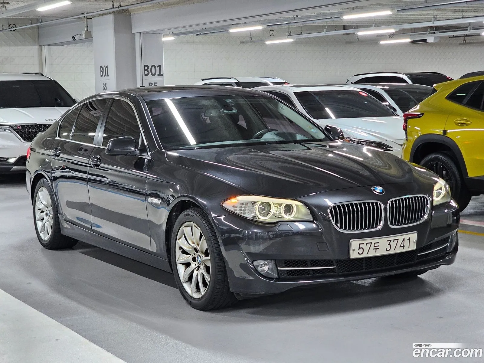 BMW 5 Series F10 528I - фотография 13684128