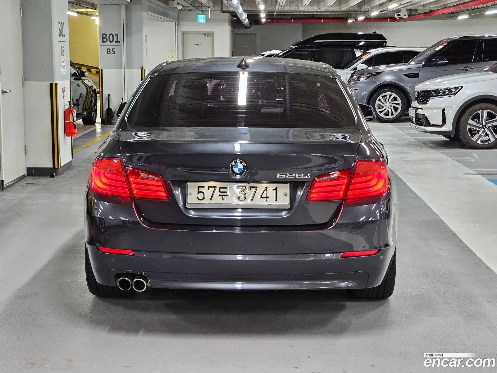 BMW 5 Series F10 528I - фотография 13684130
