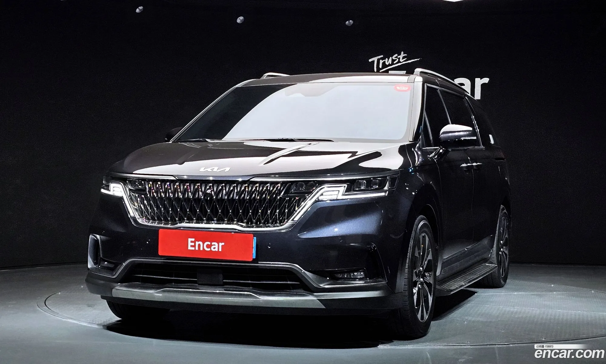 Kia Carnival 4Th Generation 9-Seater Signature - фотография 13126396