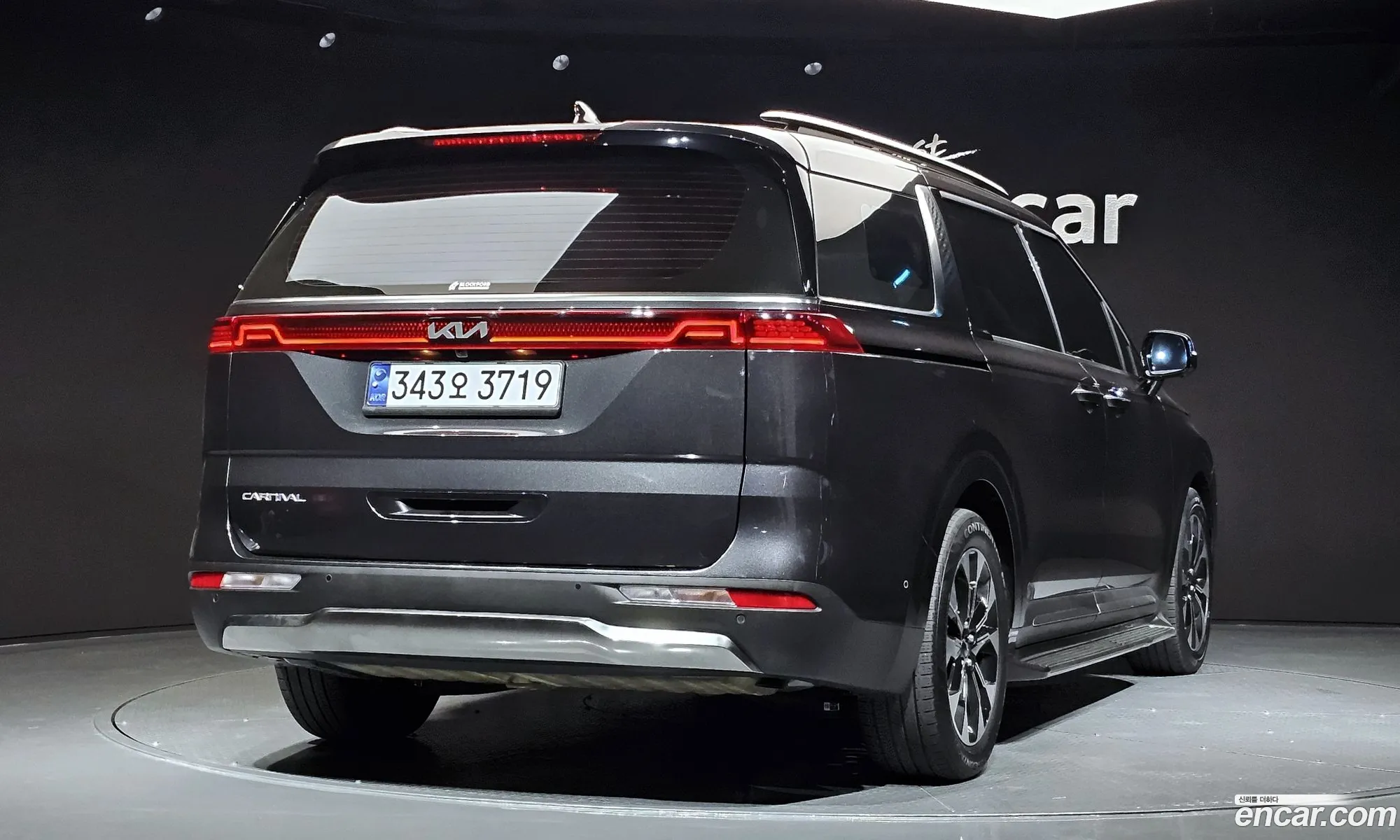 Kia Carnival 4Th Generation 9-Seater Signature - фотография 13126397