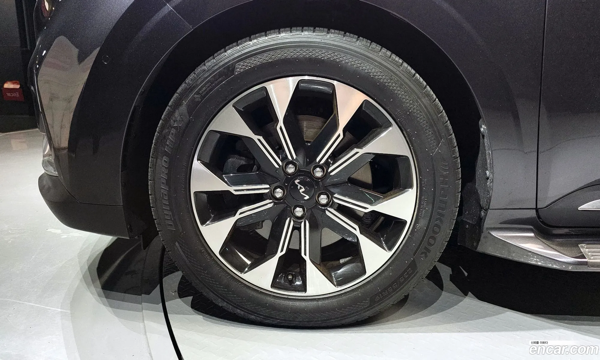 Kia Carnival 4Th Generation 9-Seater Signature - фотография 13126400