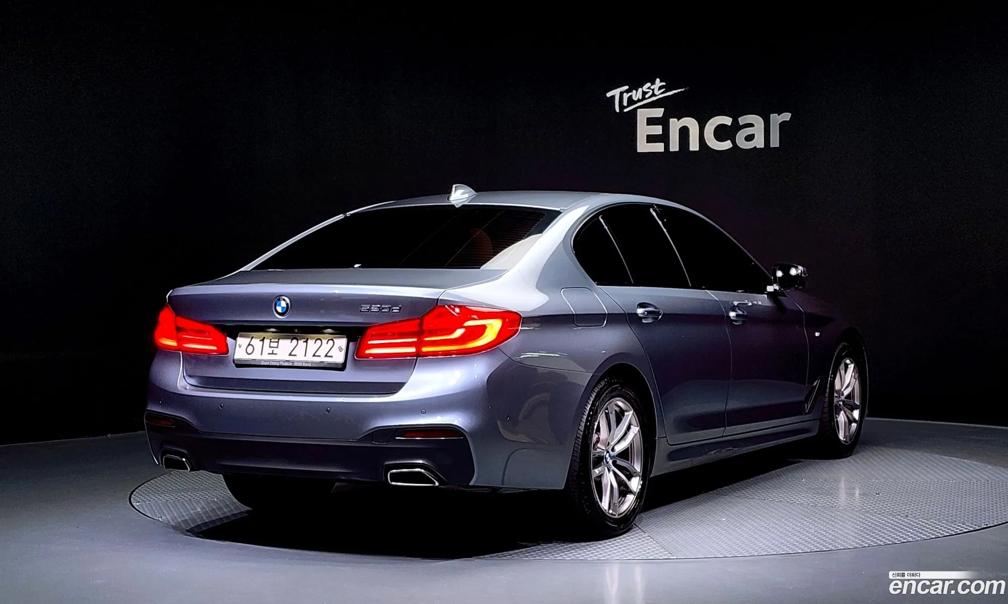 BMW 5 Series G30 520D M Sports - фотография 13908914