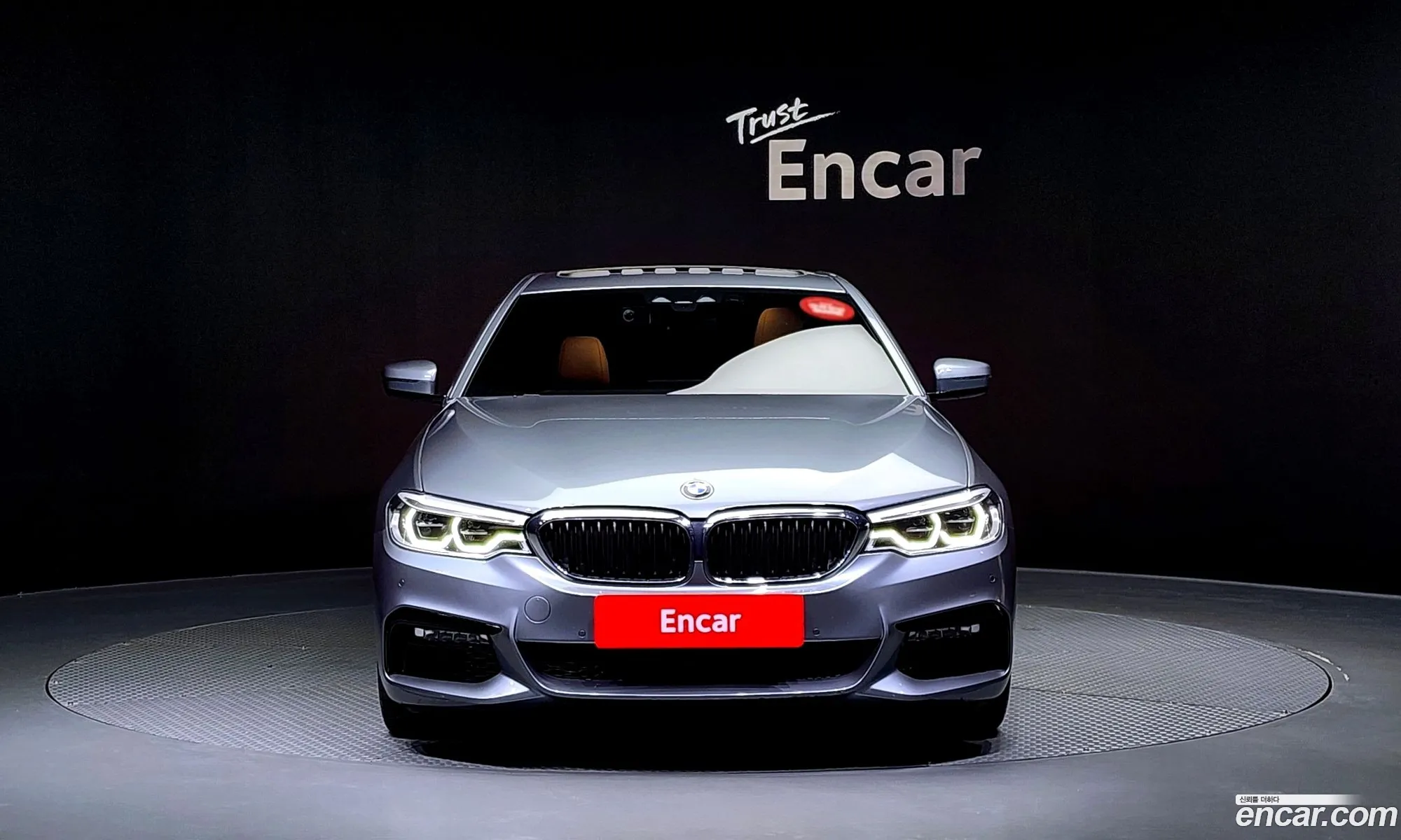 BMW 5 Series G30 520D M Sports - фотография 13908915