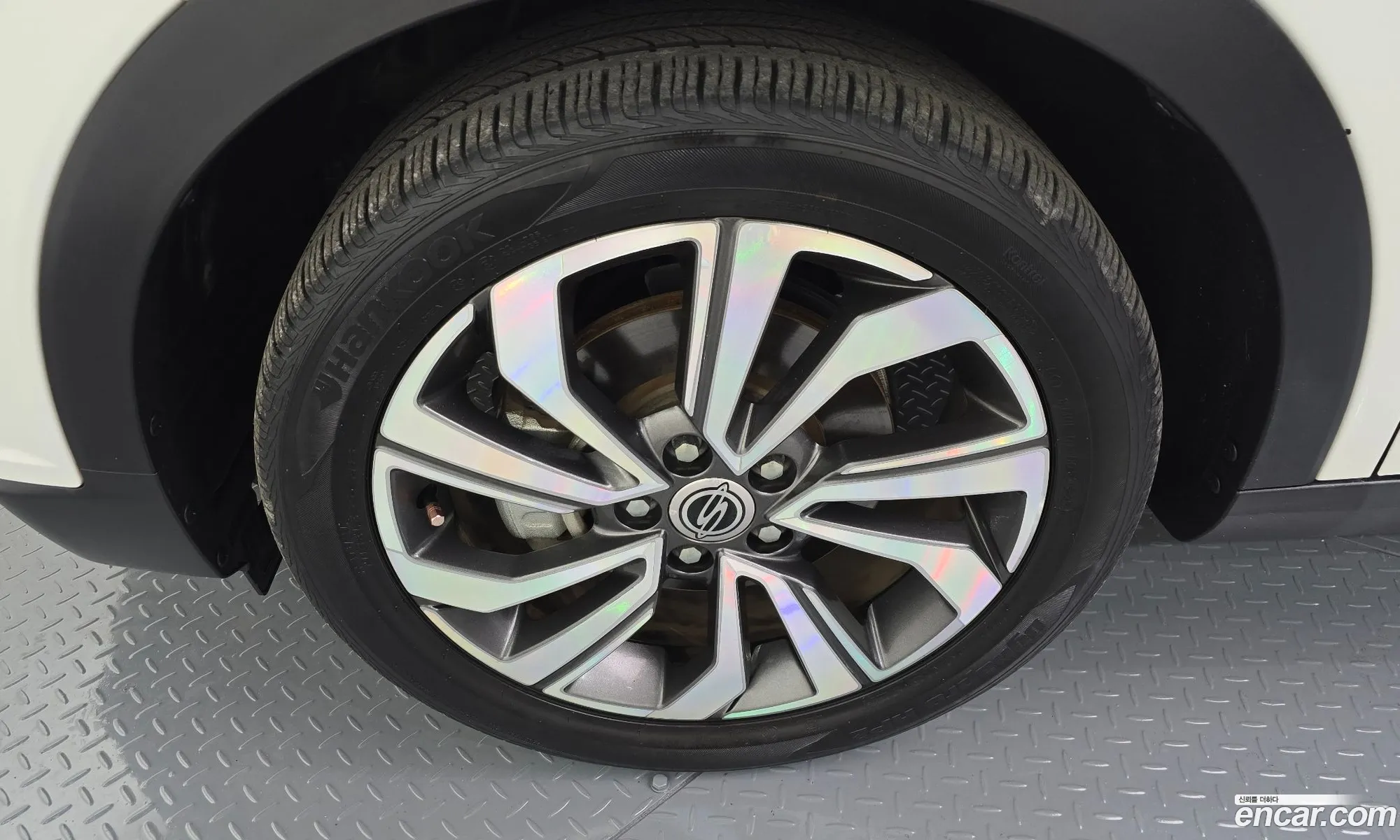Kg Mobility Ssangyong Very New Tivoli Gasoline 15 2Wd V5 - фотография 7251286