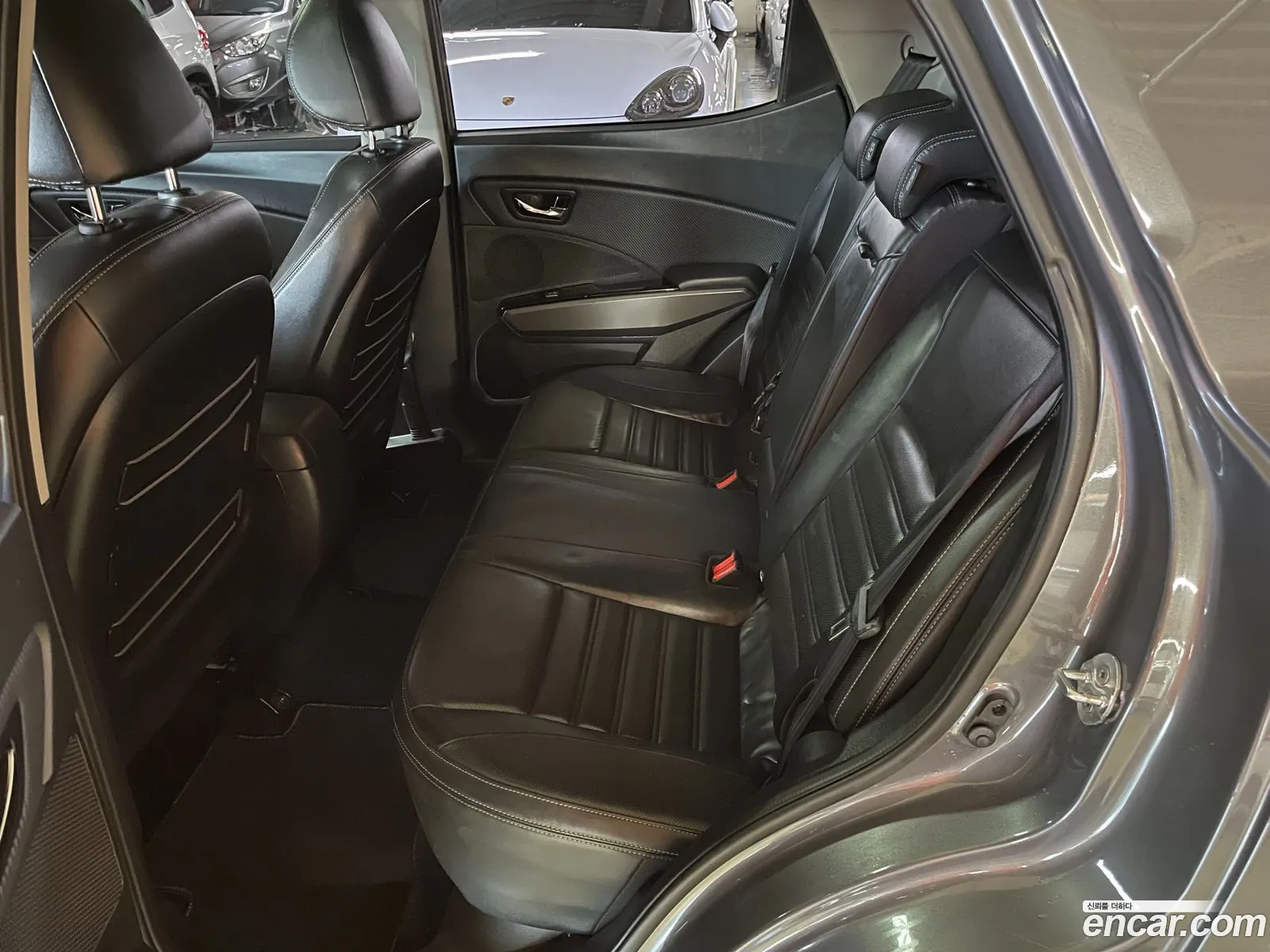 Kg Mobility Ssangyong Tivoli Air Diesel Rx 2Wd - фотография 7201192