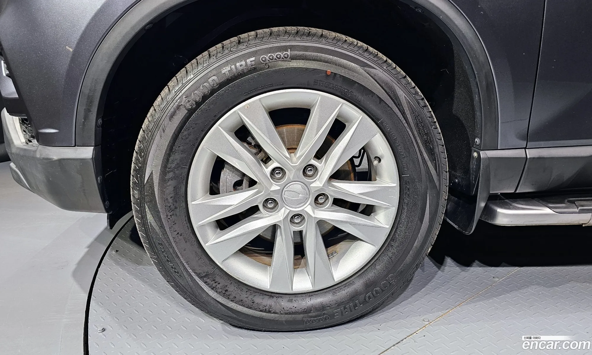 Kg Mobility Ssangyong Rexton Sports Diesel 22 4Wd Prestige - фотография 7223857