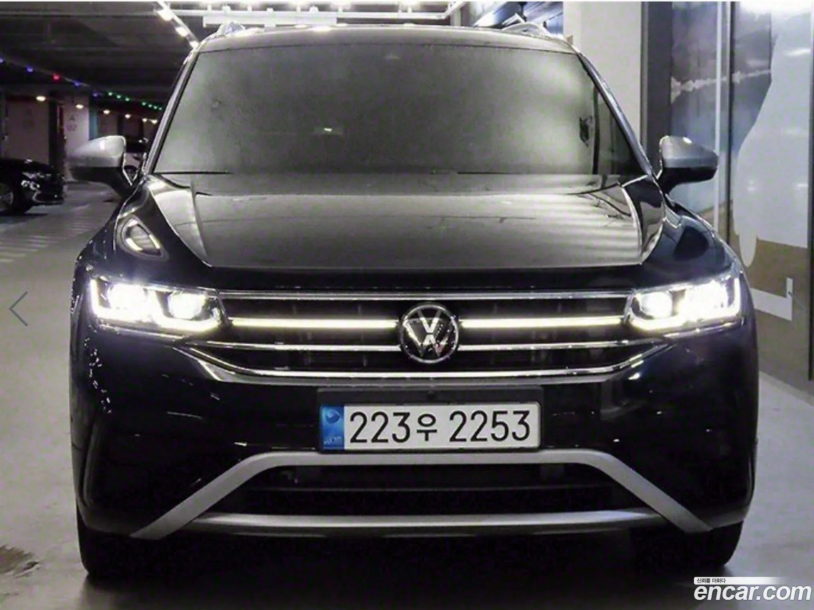 Volkswagen Tiguan Allspace 20 Tsi Prestige - фотография 12293555