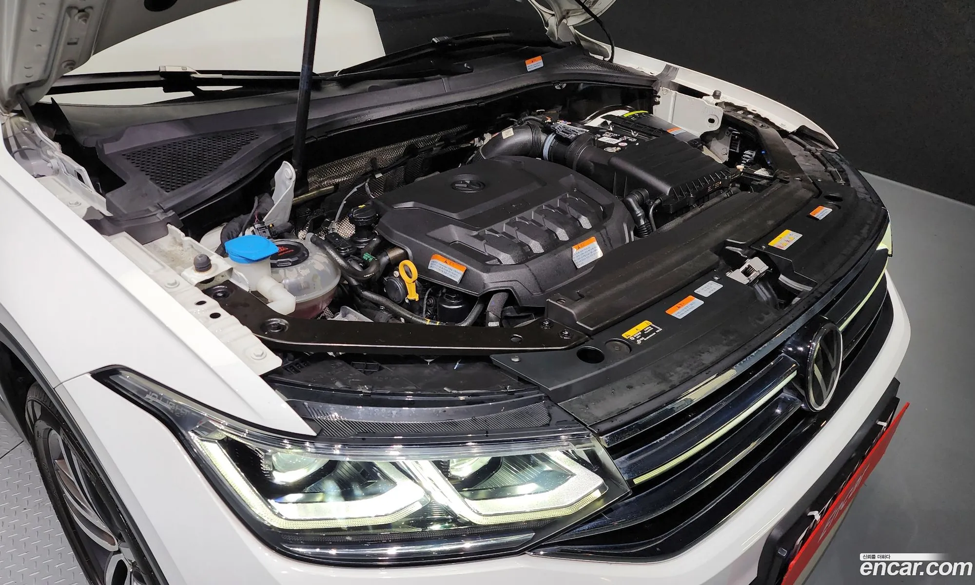 Volkswagen Tiguan Allspace 20 Tsi Prestige - фотография 12285393