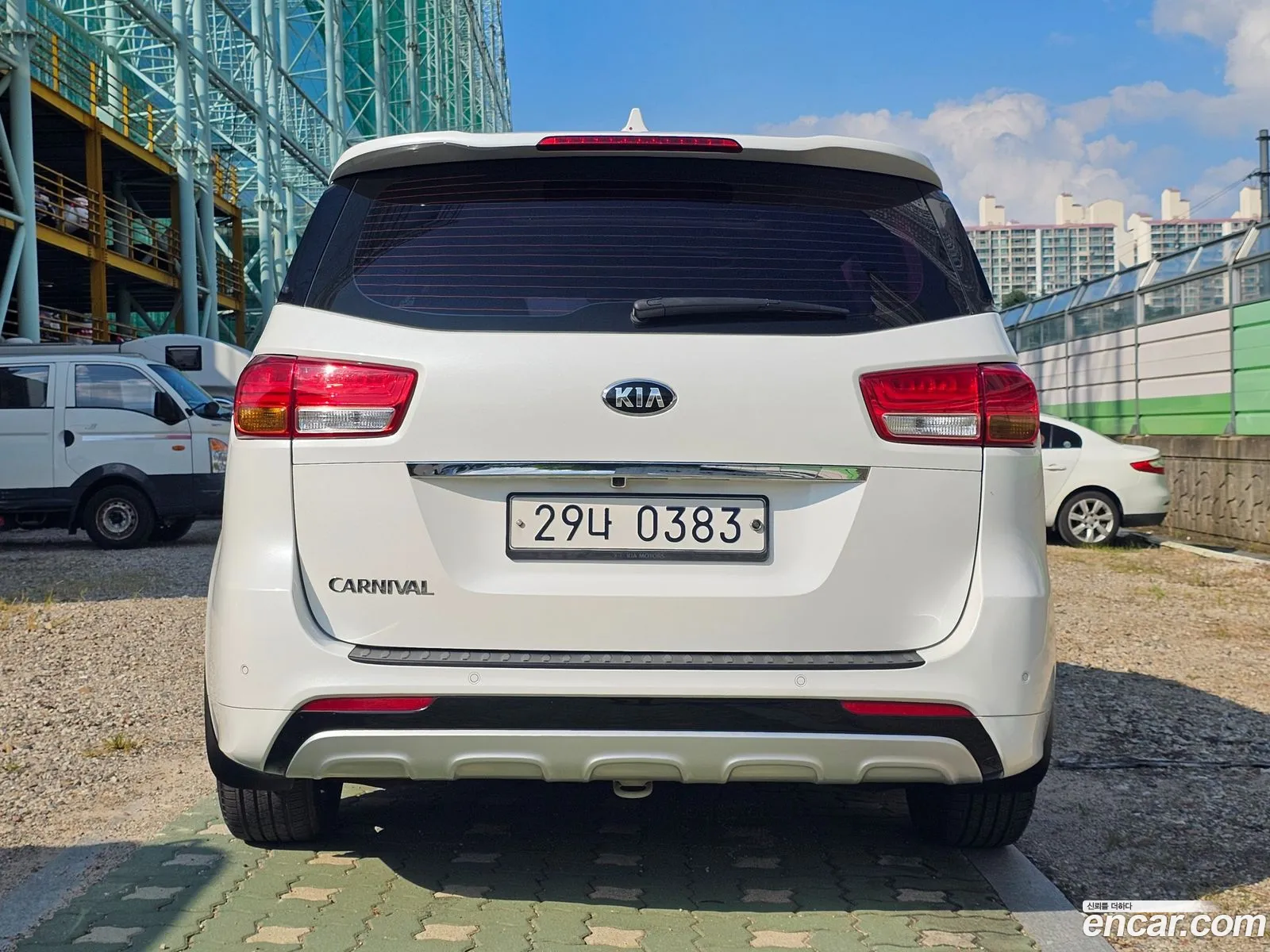 Kia All New Carnival 9-Seater Noblesse - фотография 12968756