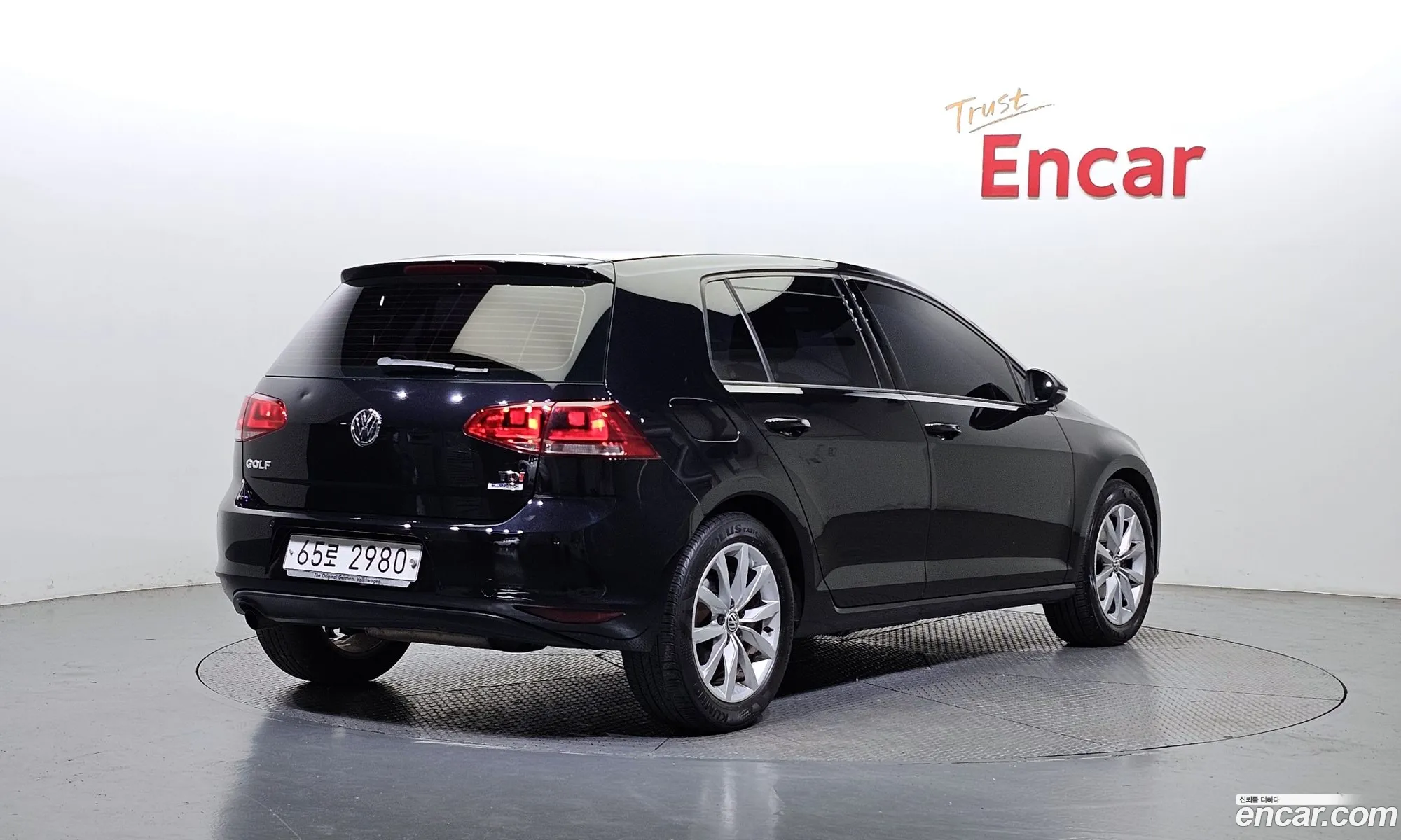 Volkswagen Golf 7Th Generation 16 Tdi - фотография 12285401