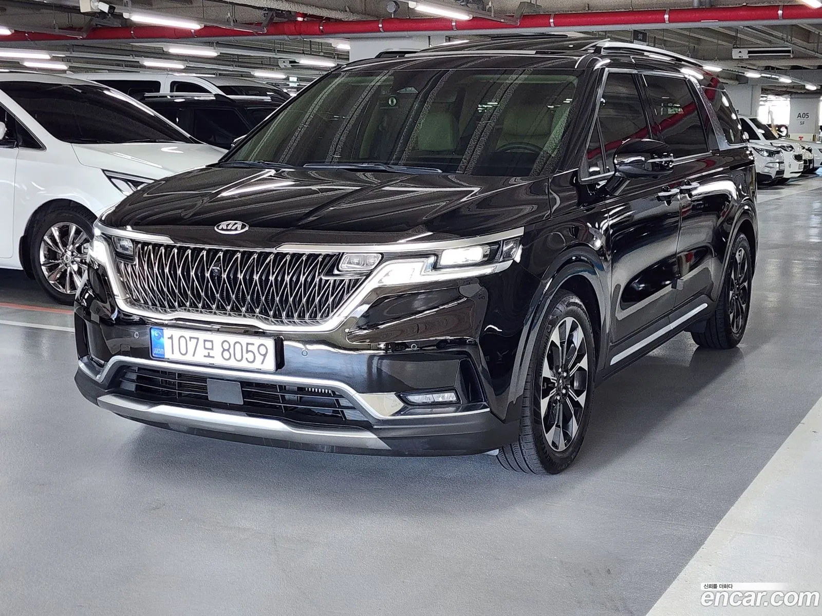 Kia Carnival 4Th Generation 7-Seater Signature - фотография 13154000