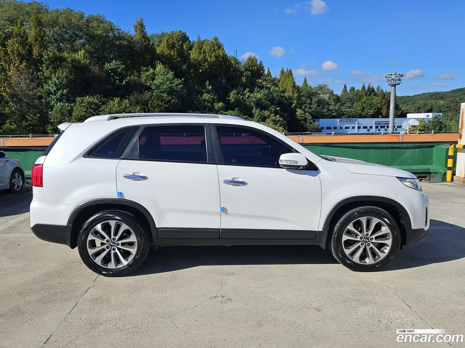 Kia New Sorento R Diesel 20 2Wd Tlx - фотография 12402876