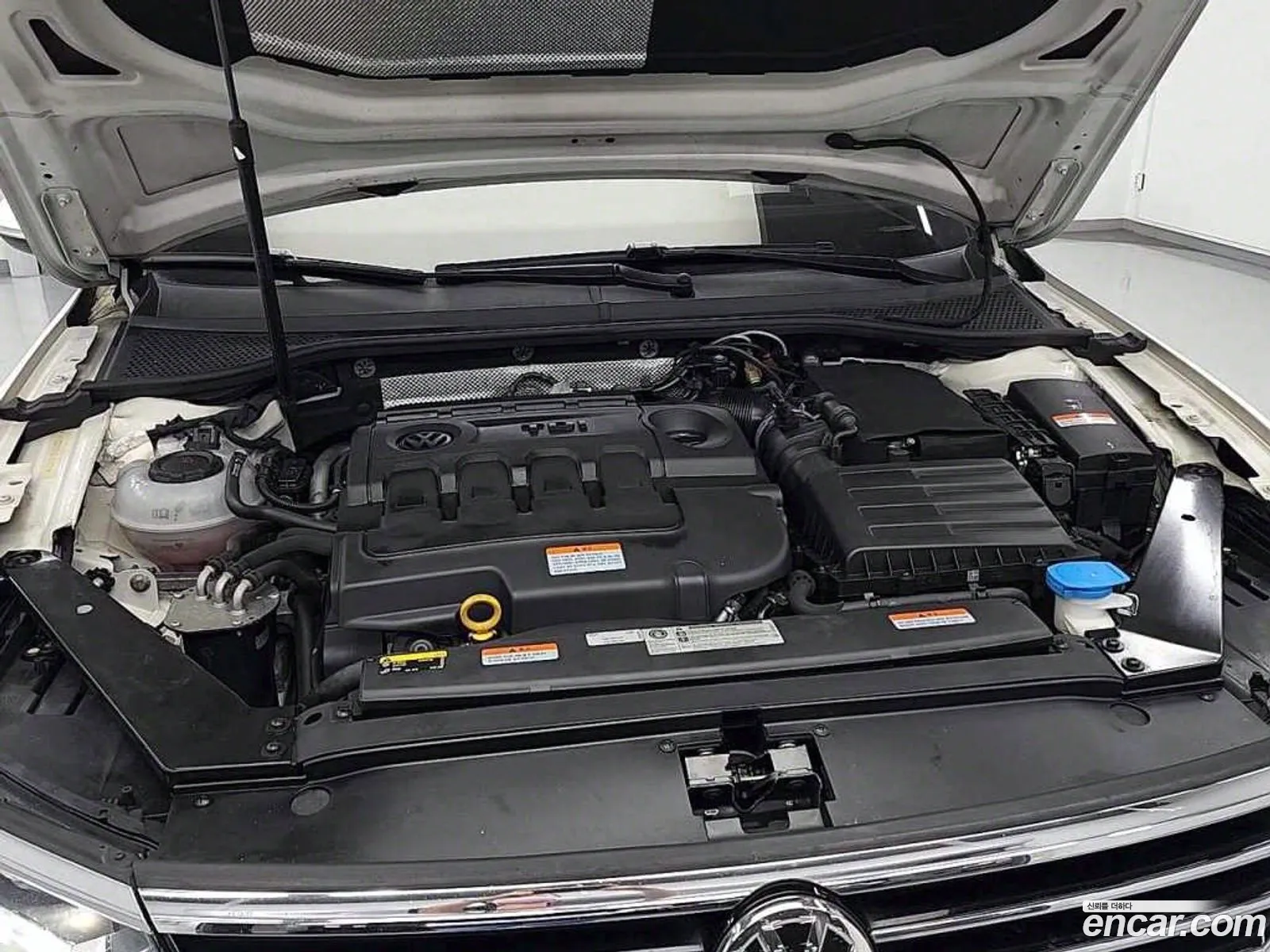 Volkswagen Passat GtB8 20 Tdi Prestige - фотография 12285428