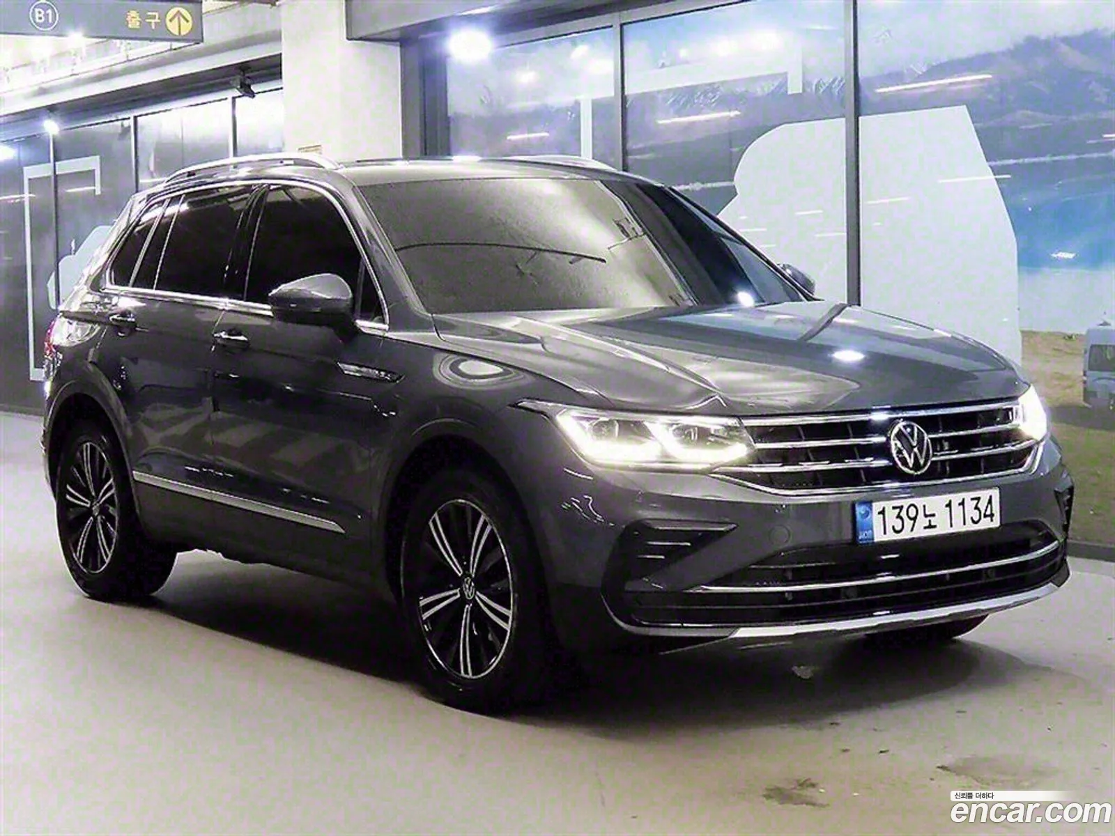 Volkswagen Tiguan 2Nd Generation 20 Tdi Premium - фотография 12285376