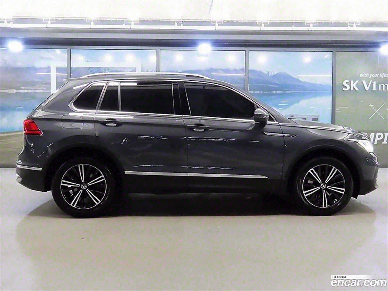 Volkswagen Tiguan 2Nd Generation 20 Tdi Premium - фотография 12285378