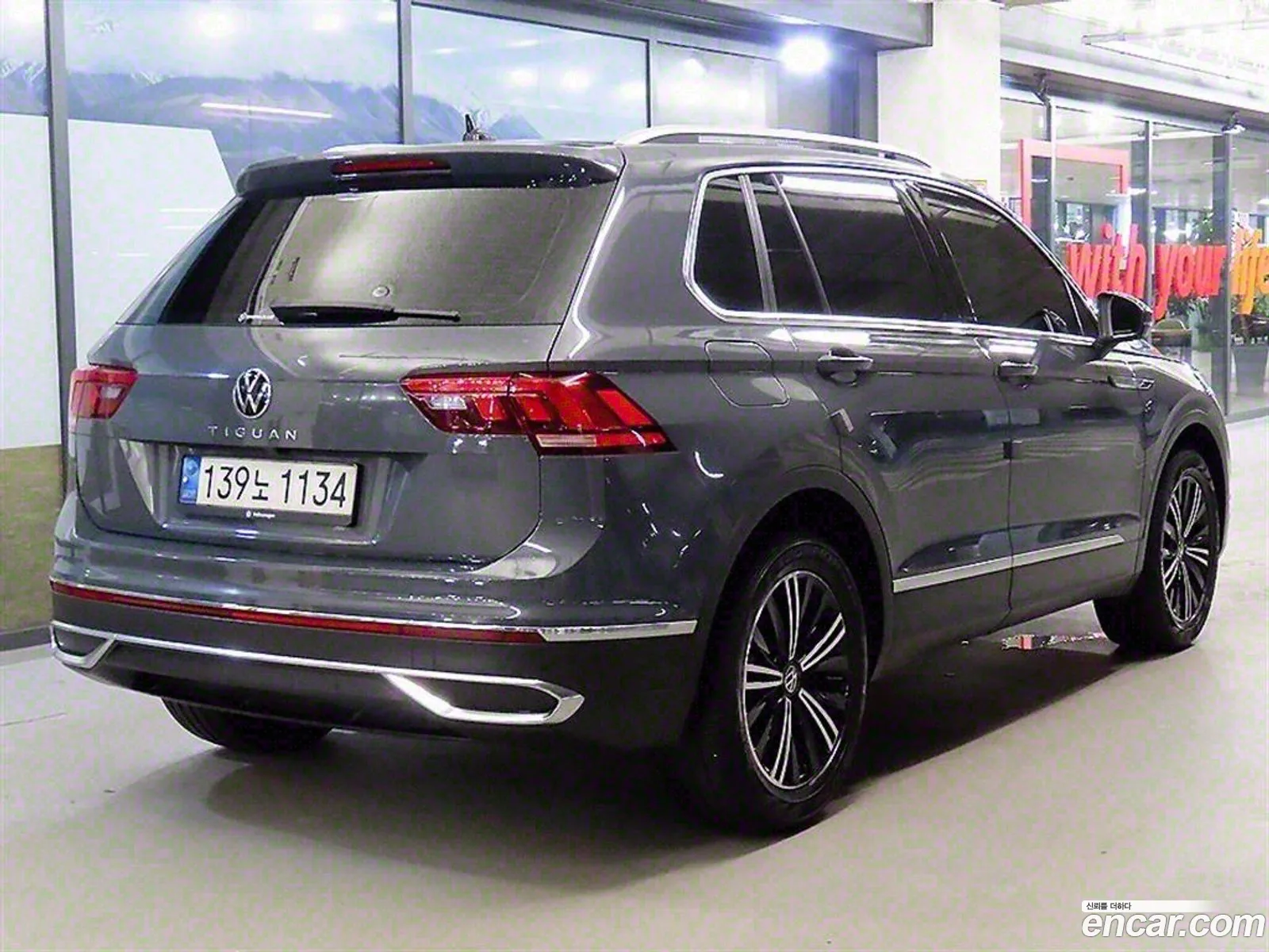 Volkswagen Tiguan 2Nd Generation 20 Tdi Premium - фотография 12285379