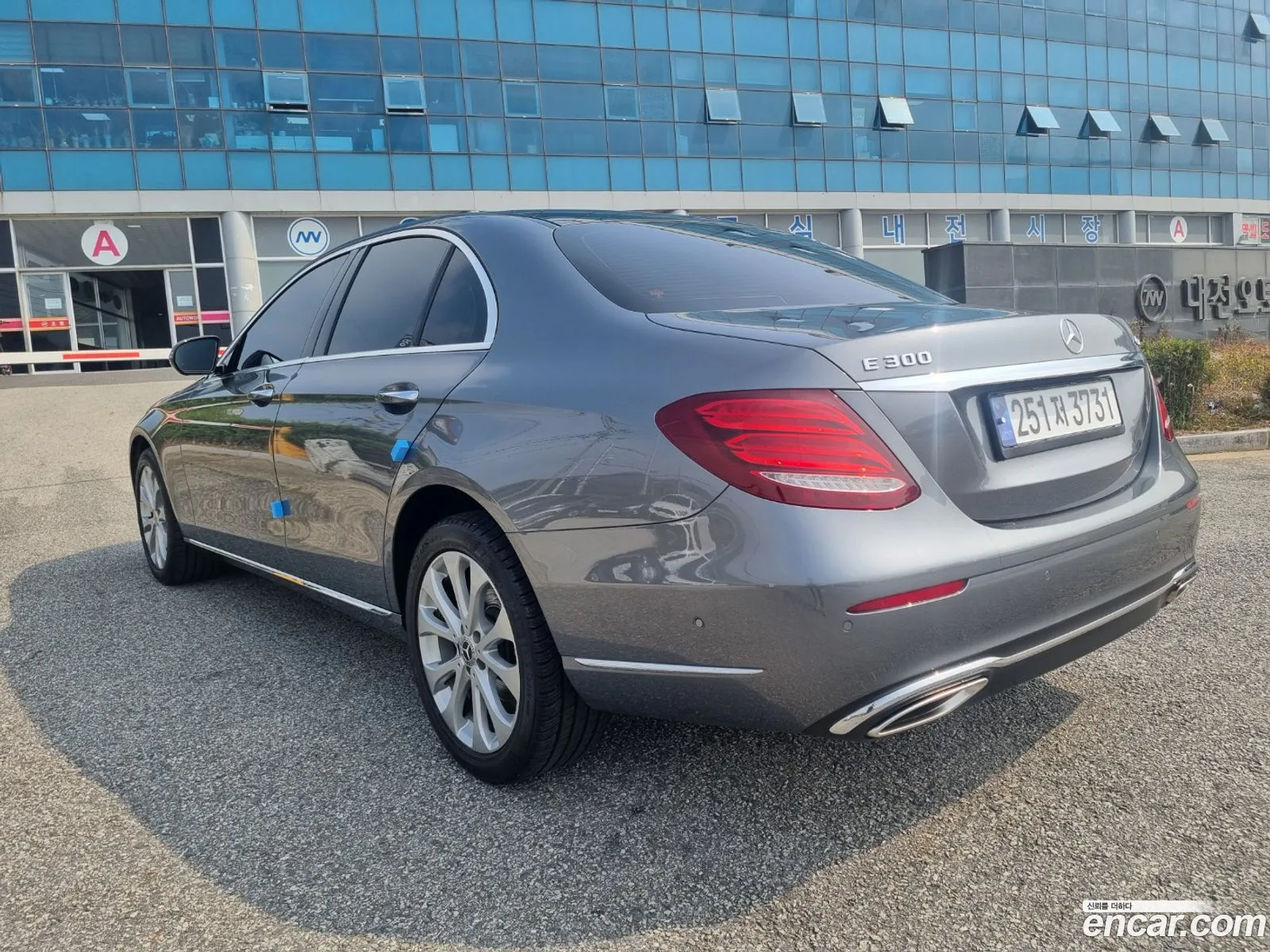 E-Class W213E300 4Matic Exclusive - фотография 12536941