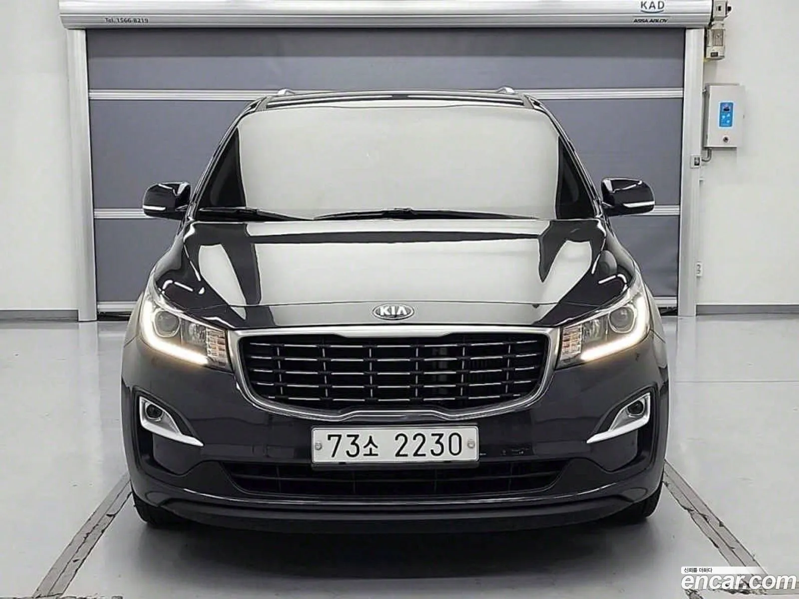Kia The New Carnival 11-Seater Prestige - фотография 12829776