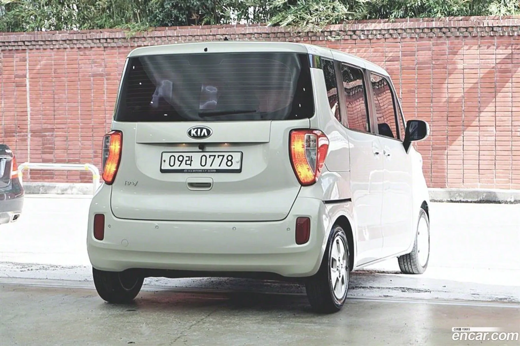 Kia Ray Deluxe - фотография 12813965