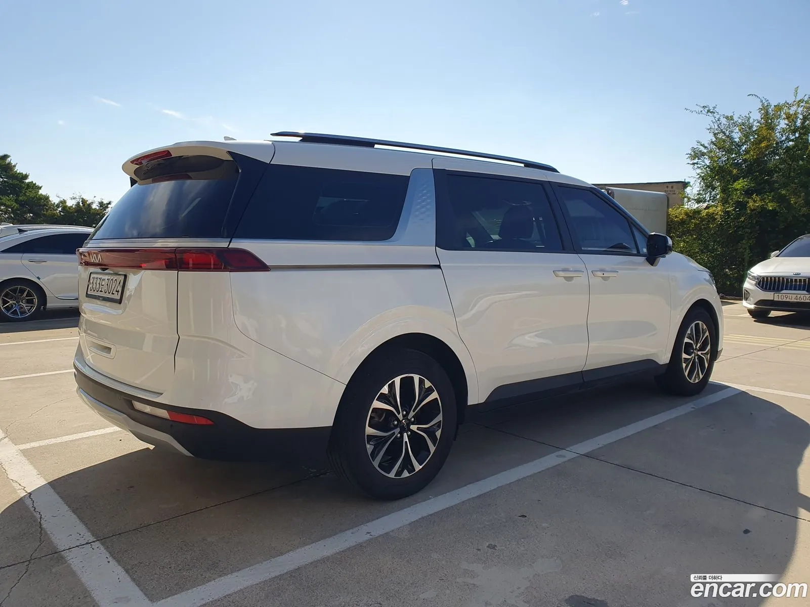 Kia Carnival 4Th Generation 9-Seater Prestige - фотография 12785892