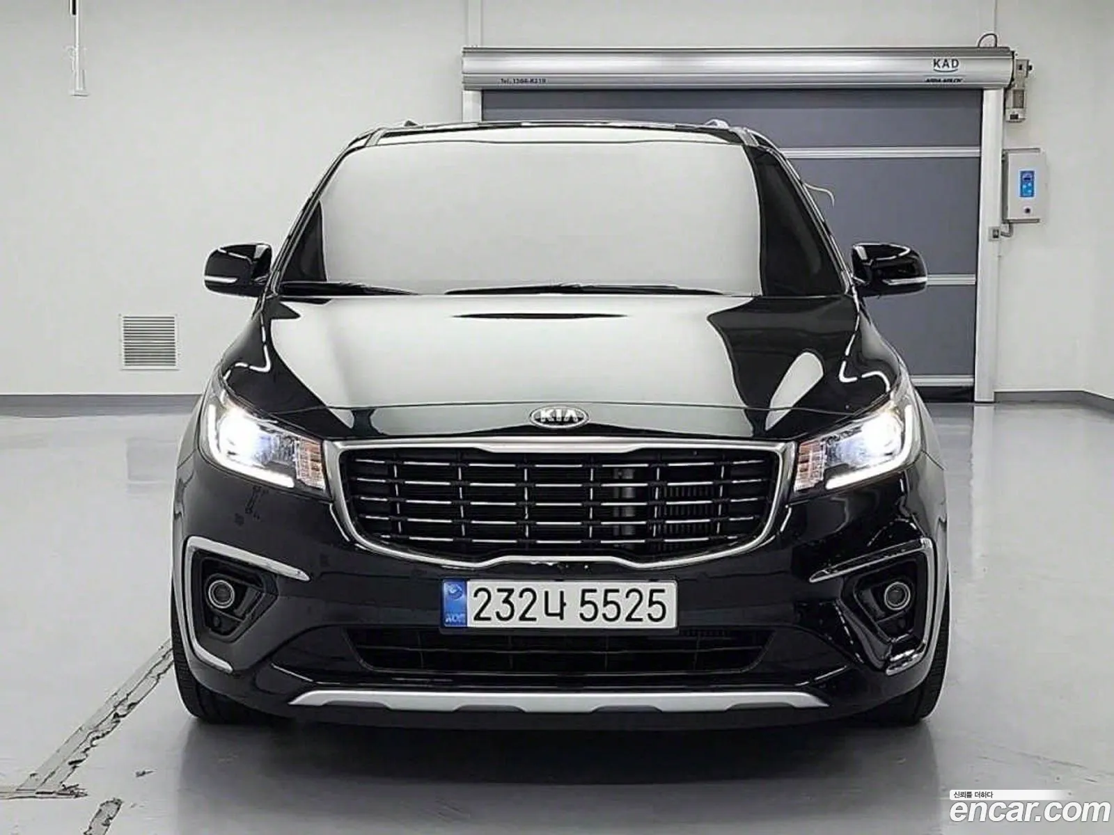 Kia The New Carnival 9-Seater Prestige - фотография 12785853