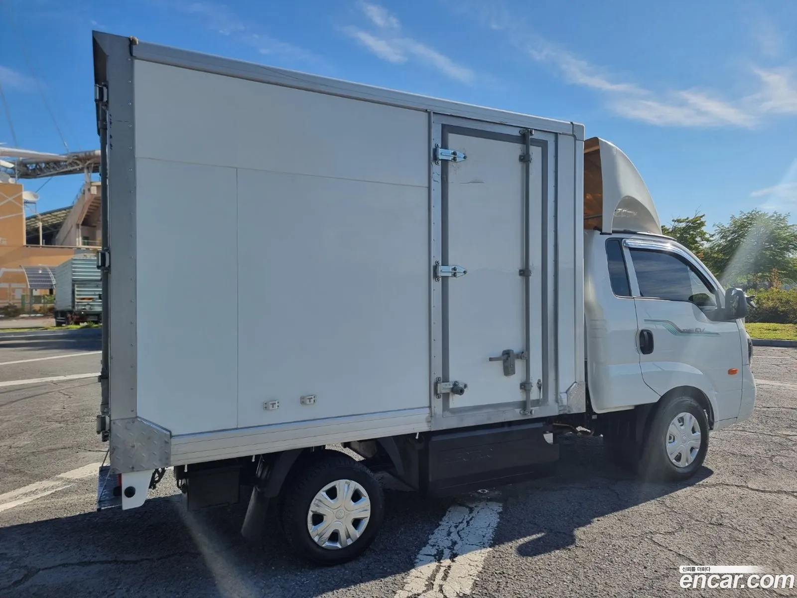 Kia Asia The New Bongo Ⅲex Hi Built-In Top 1 Ton King Cab Ev - фотография 12785445