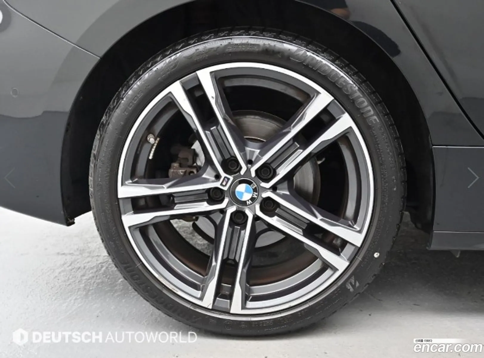BMW 1 Series F40 118D M Sports - фотография 14036172