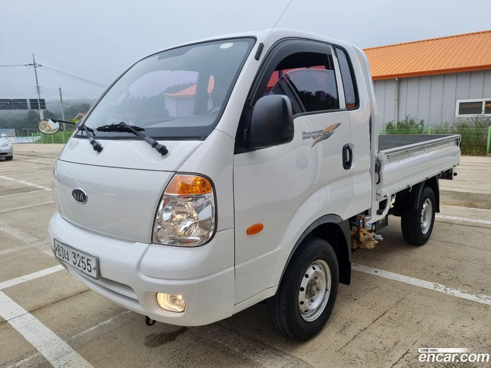Kia Asia Bongo Iii Cargo Truck 1 Ton 4Wd King Cab - фотография 12785455
