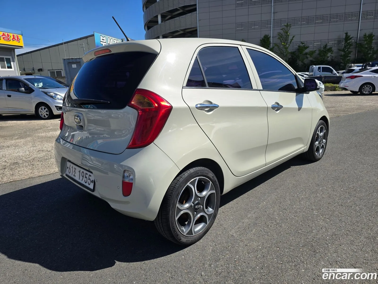 Kia All New Morning Luxury - фотография 12830061