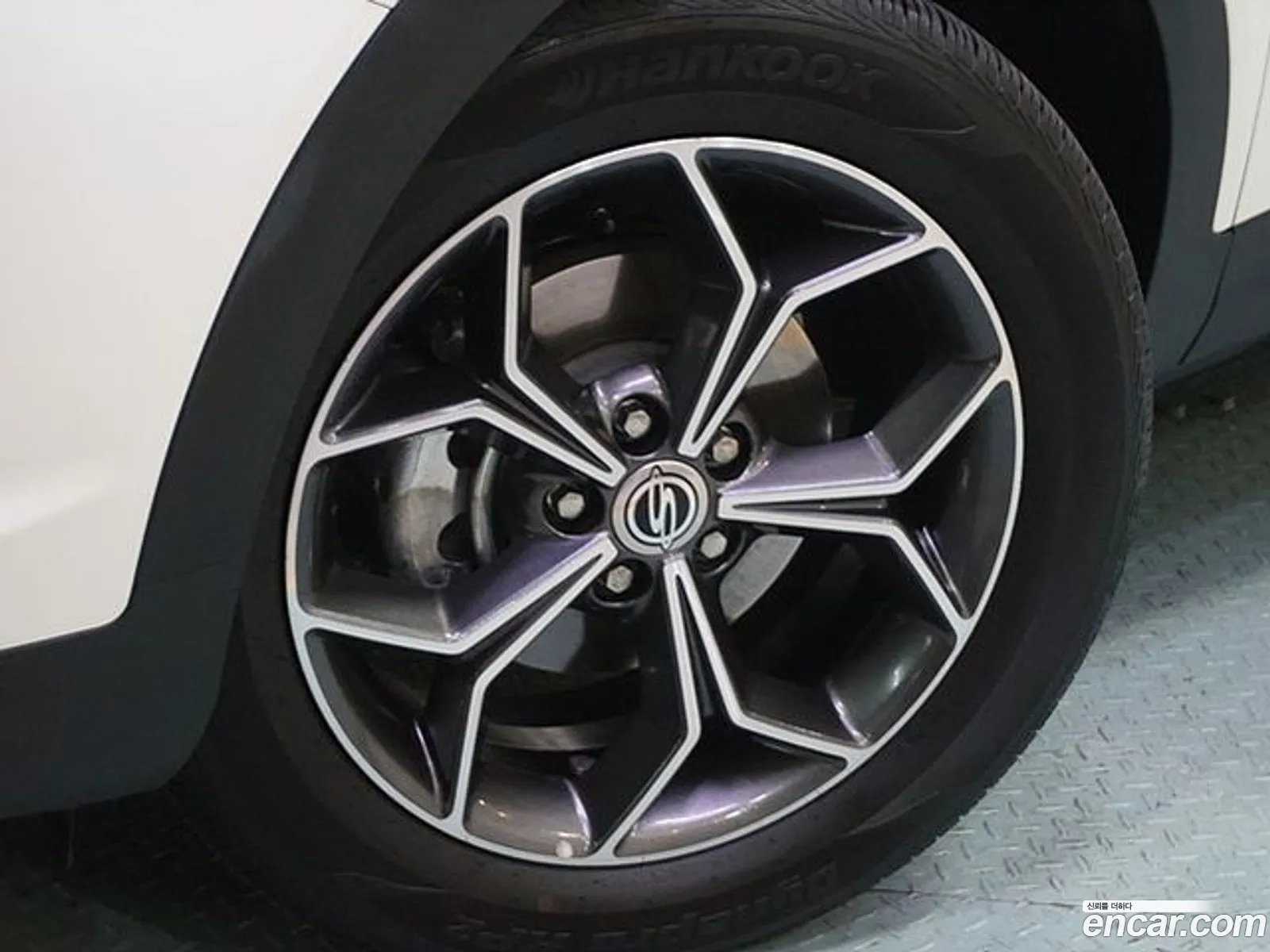 Kg Mobility Ssangyong Beautiful Korando Gasoline 15 2Wd C5 Plus - фотография 7283095