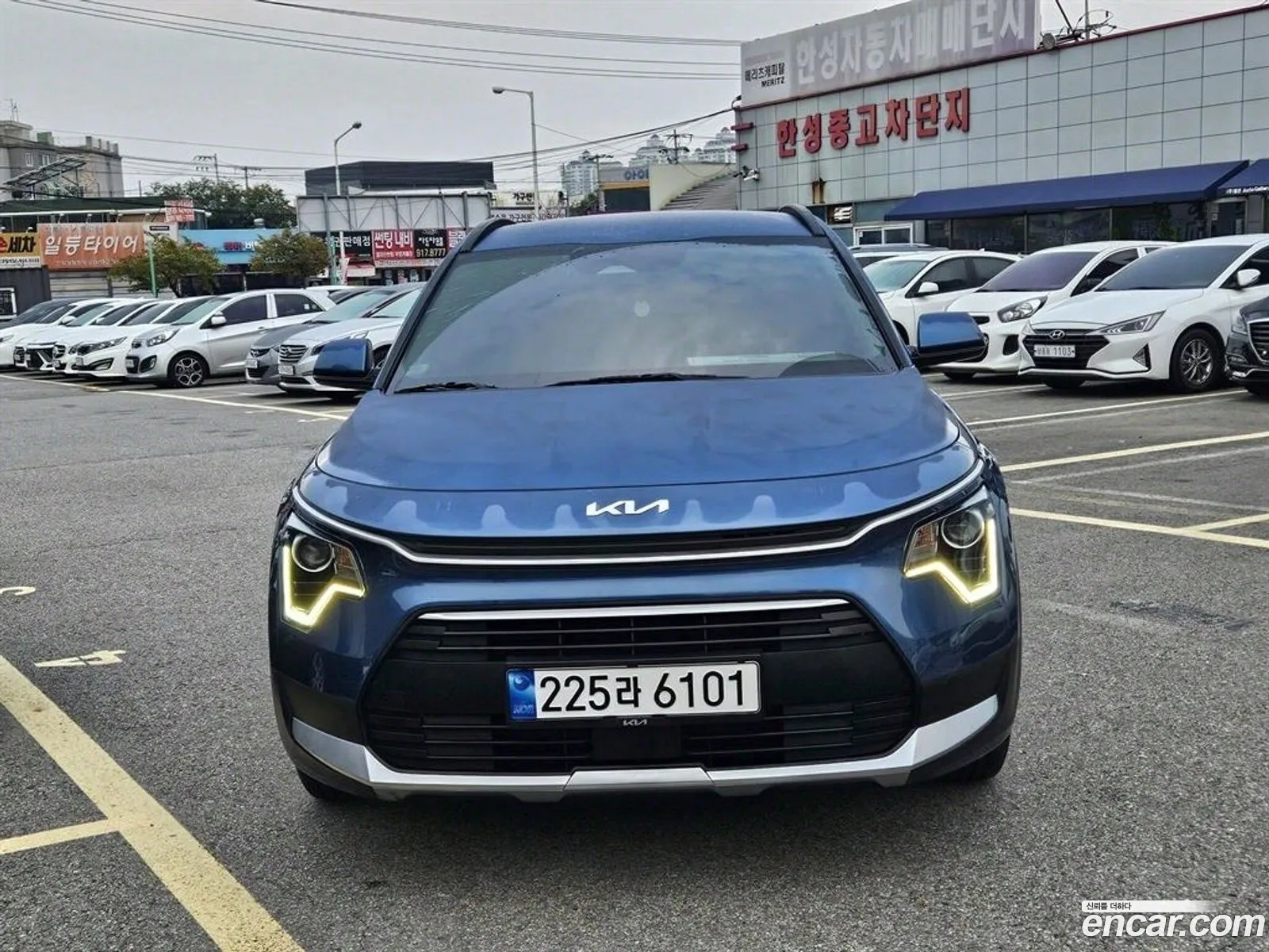 Kia The All New Niro Prestige - фотография 12792250
