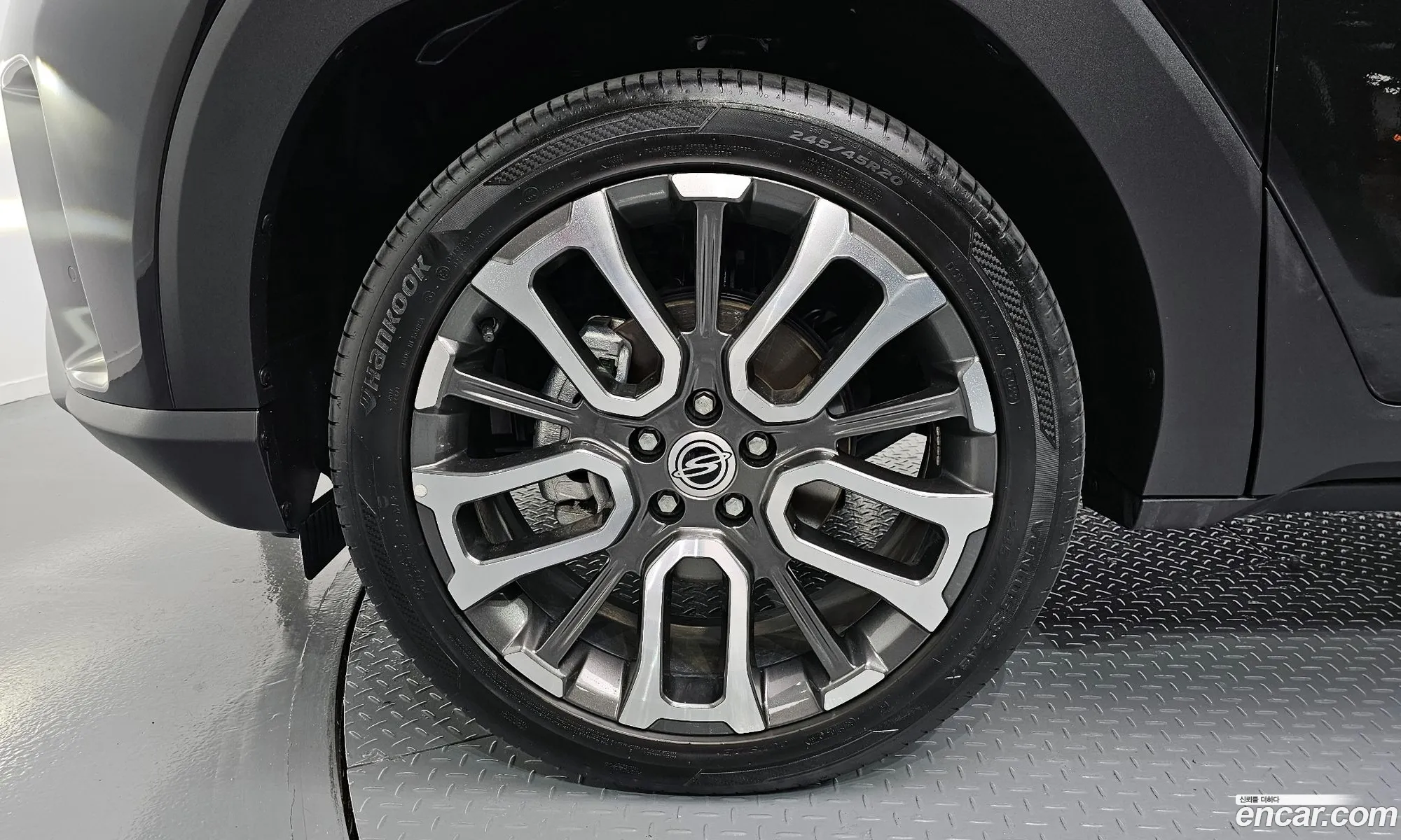 Kg Mobility Ssangyong Torres Gasoline 15 2Wd T7 - фотография 8233208