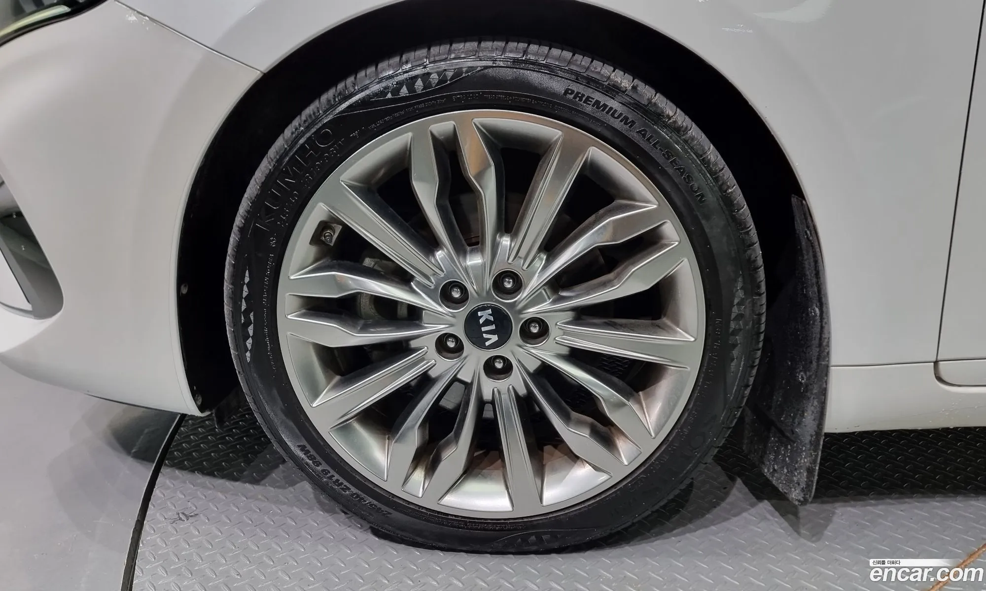 Kia K7 Premier 30 Gdi Signature - фотография 1177122