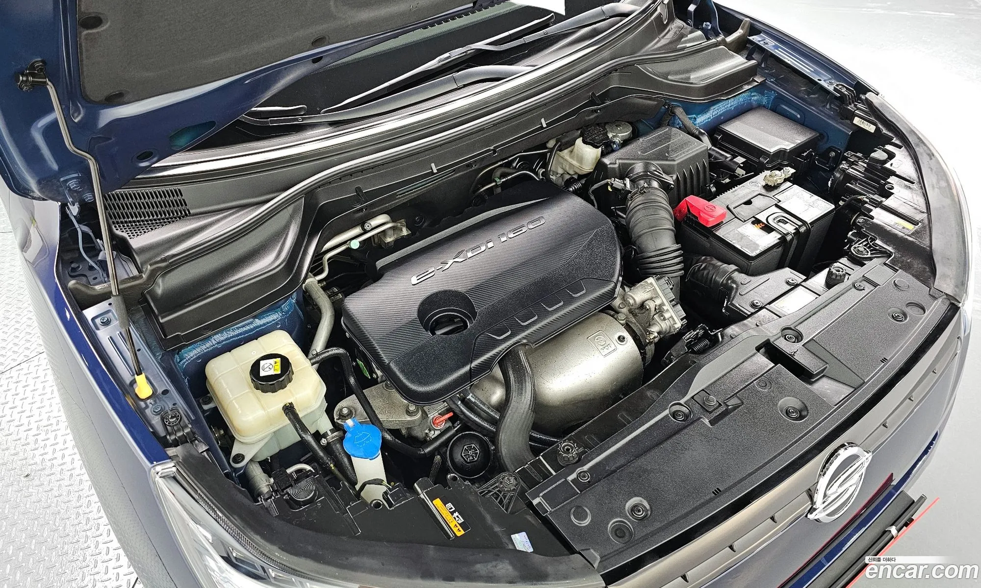 Kg Mobility Ssangyong Tivoli Diesel Lx 2Wd - фотография 8233172