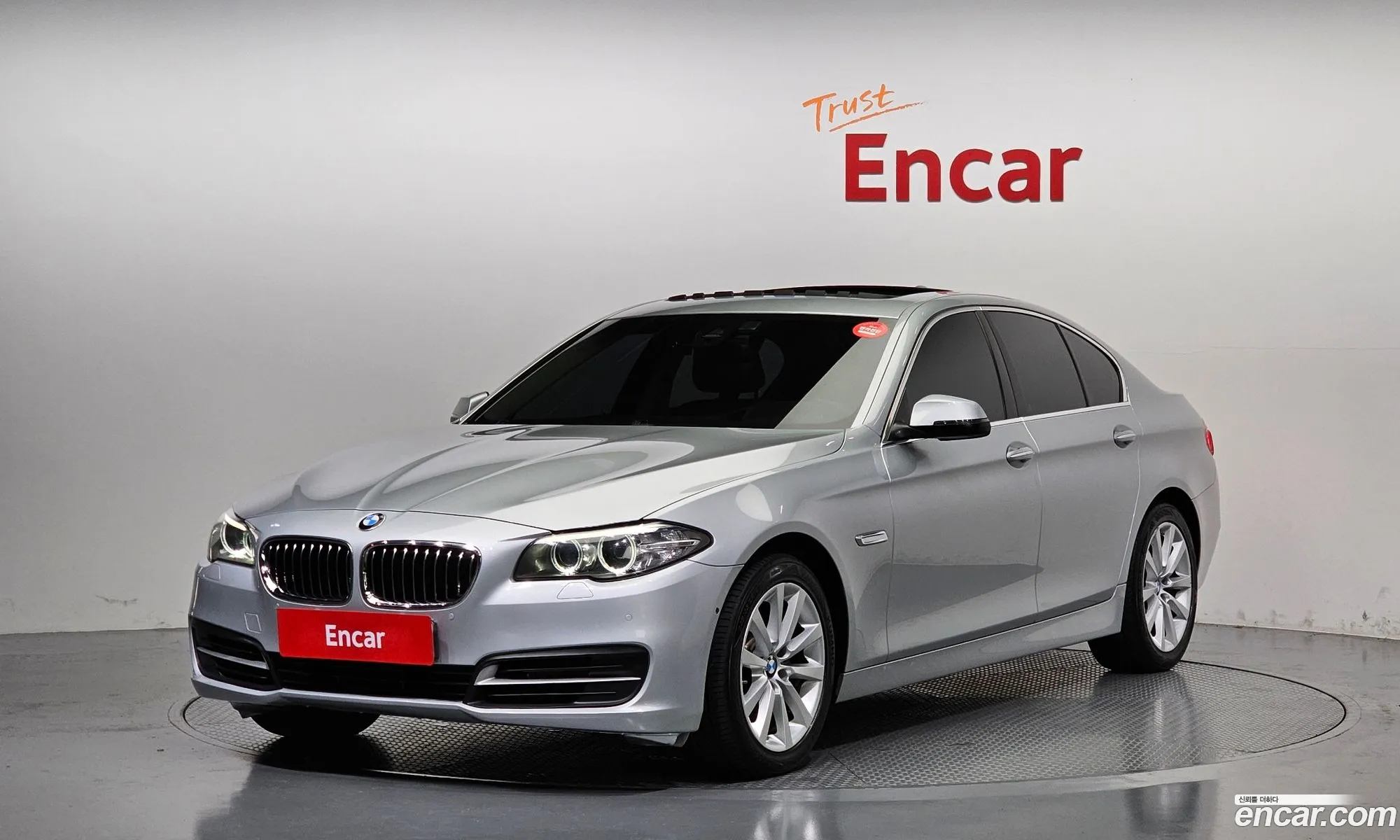 BMW 5 Series F10 528I xDrive - фотография 15246983