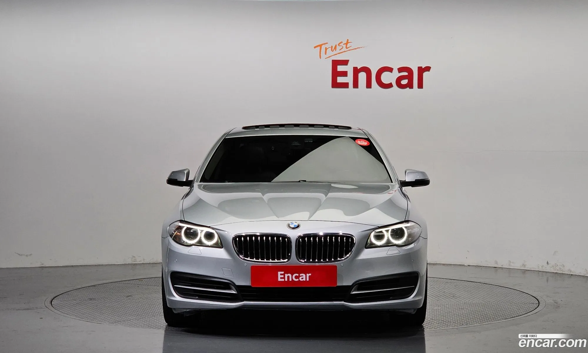 BMW 5 Series F10 528I xDrive - фотография 15246985