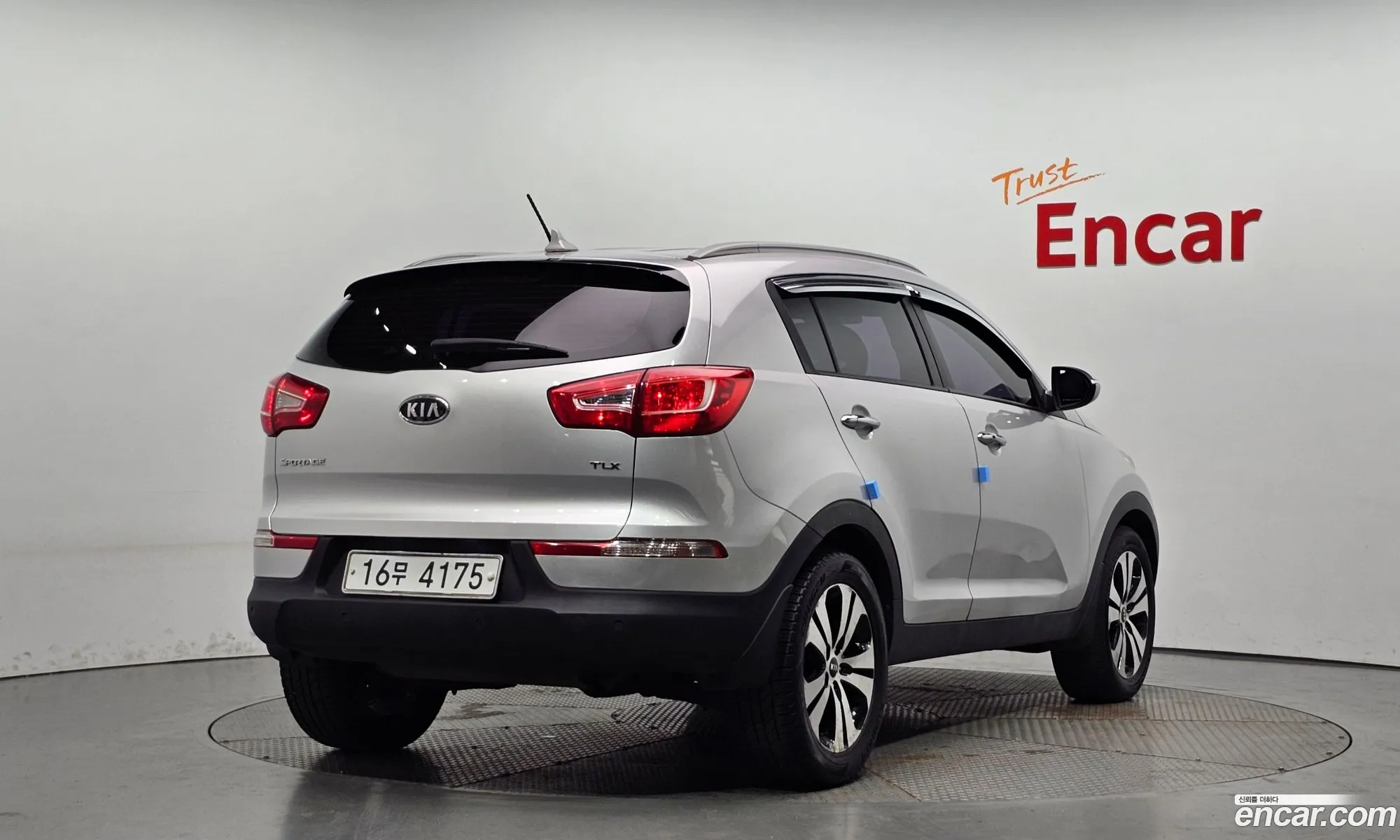 Kia Sportage R Diesel 2Wd Tlx Top-Of-The-Line Model - фотография 1143672