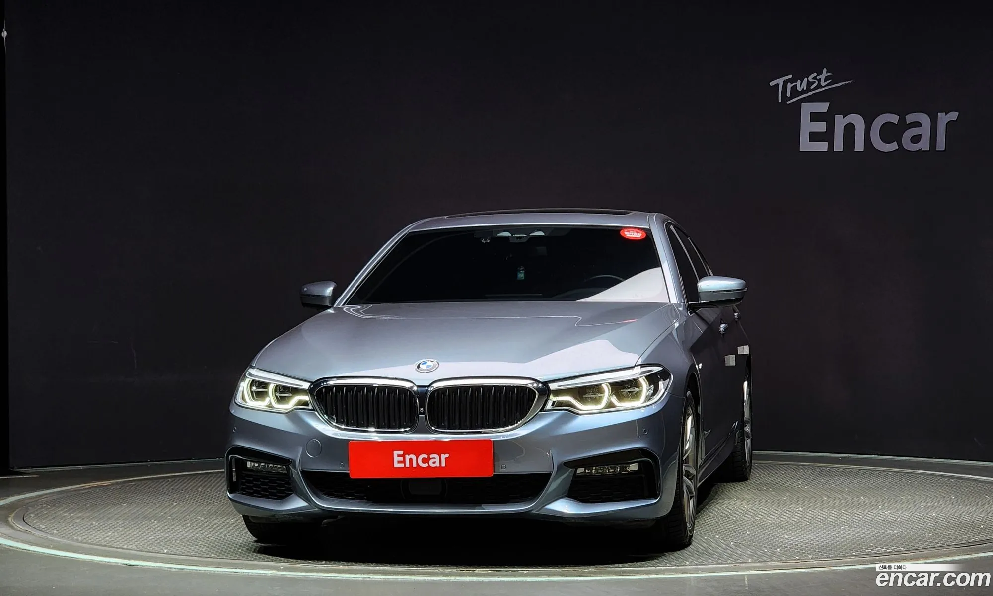 BMW 5 Series G30 520D xDrive M Sport Plus - фотография 14392761