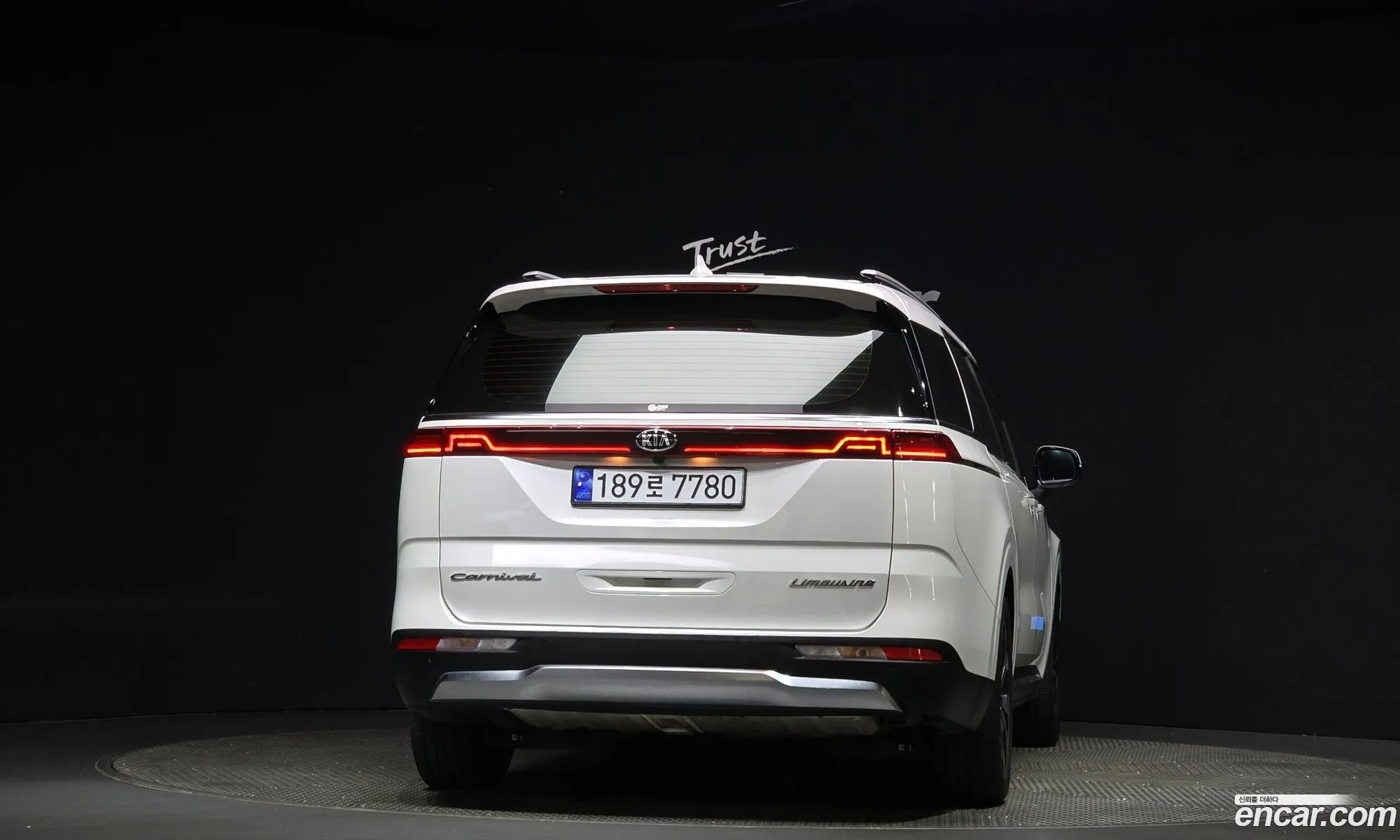 Kia Carnival 4Th Generation 7-Seater Noblesse - фотография 12402850