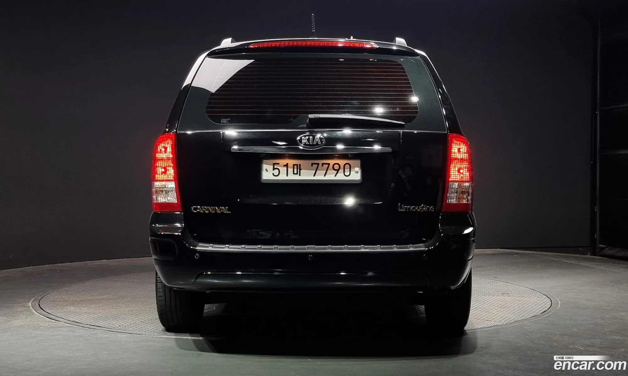 Kia Carnival R New Carnival Limousine Glx Top-Of-The-Line Model - фотография 1207572
