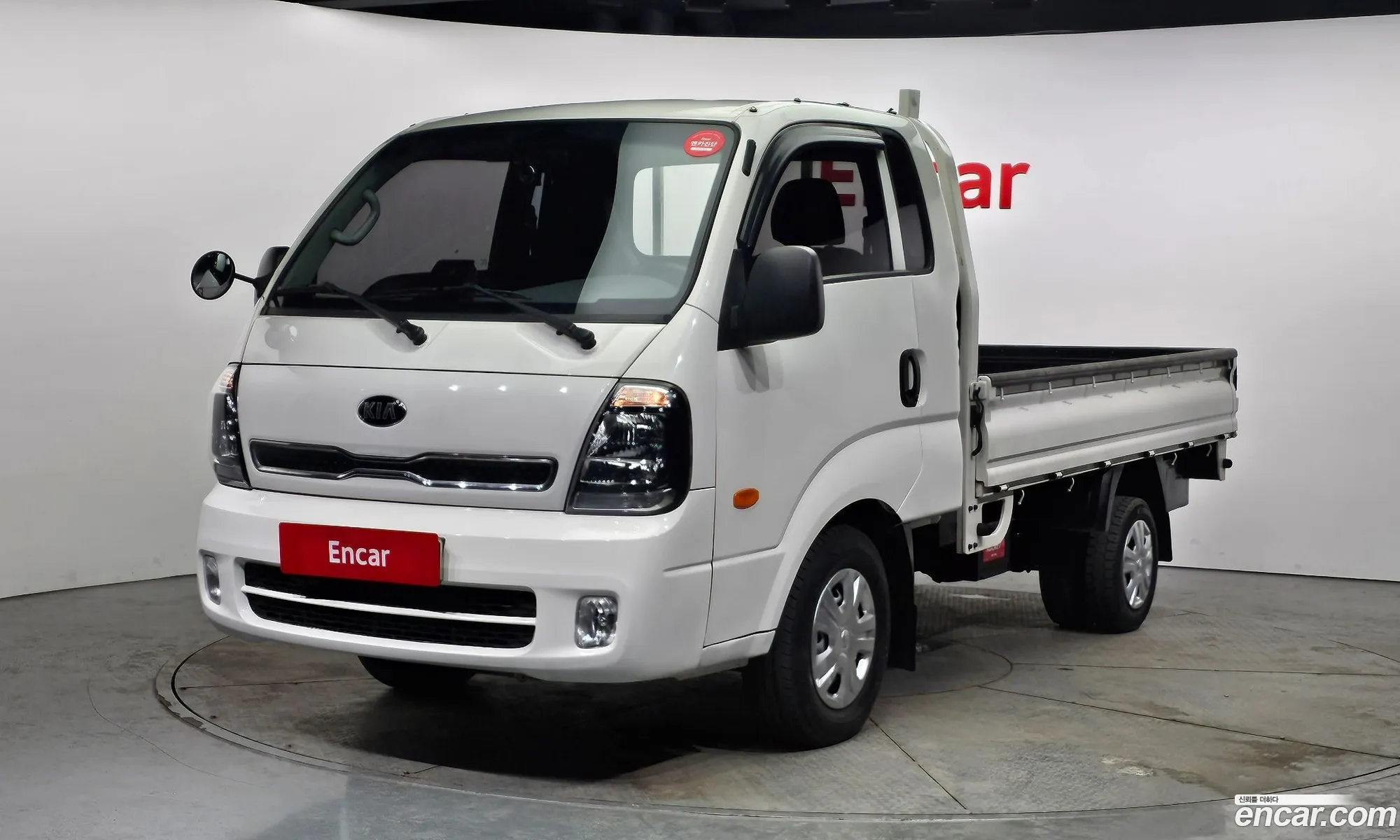The New Bongo Iii Cargo Cargo Truck 1 Ton King Cap - фотография 11256287