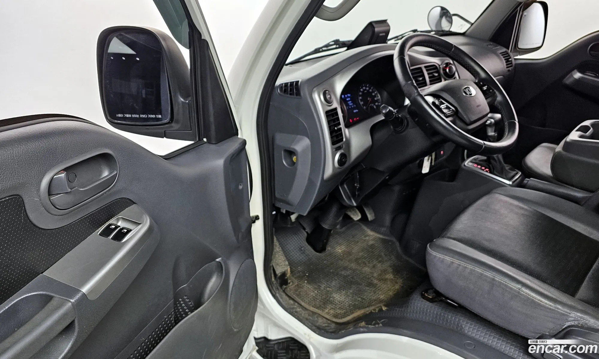 Korex Auto Trade - фотография 11257275