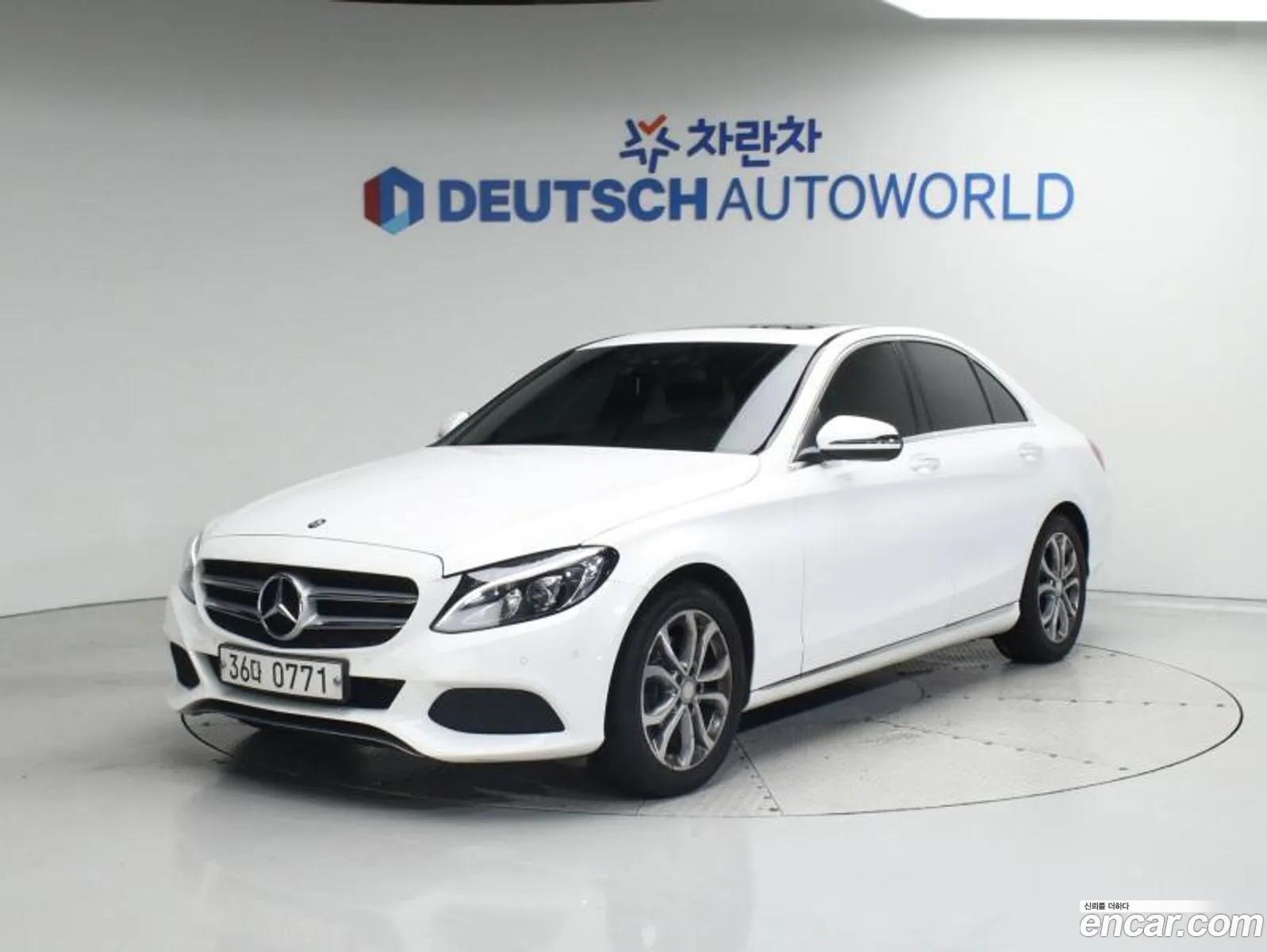 Mercedes C-Class W205 C200 Avantgarde - фотография 12536948