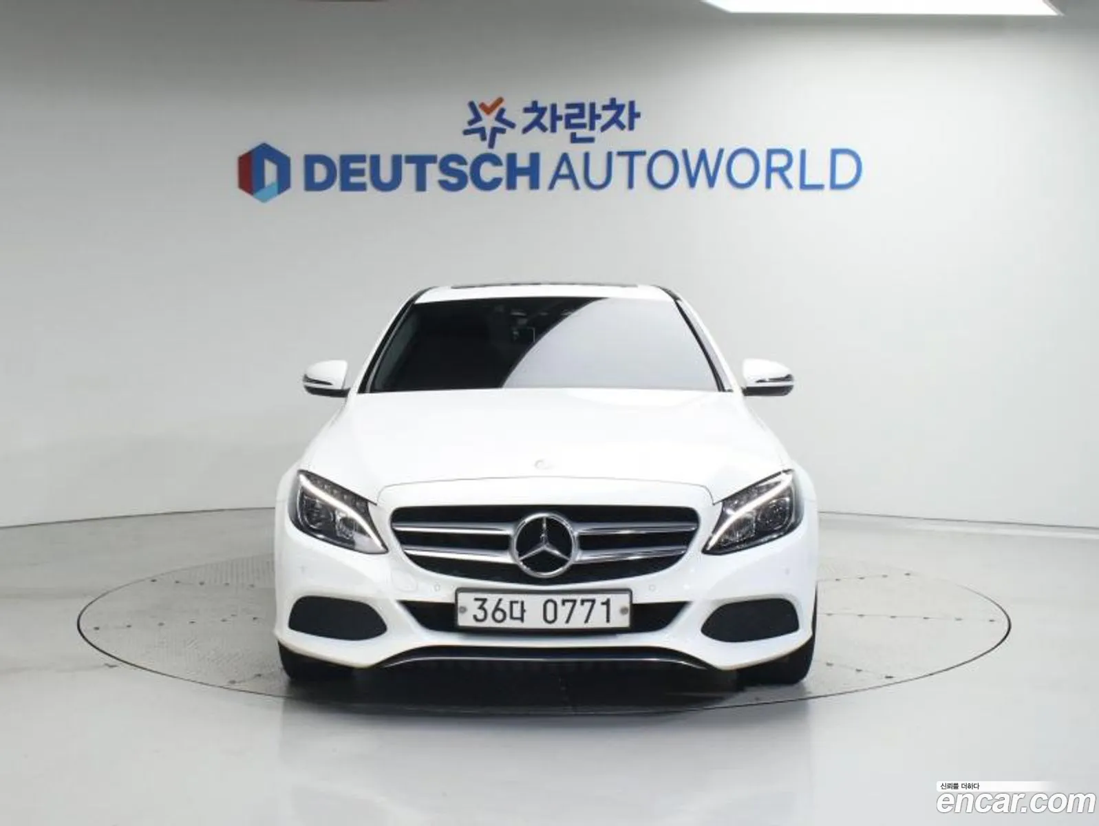 Mercedes C-Class W205 C200 Avantgarde - фотография 12536950
