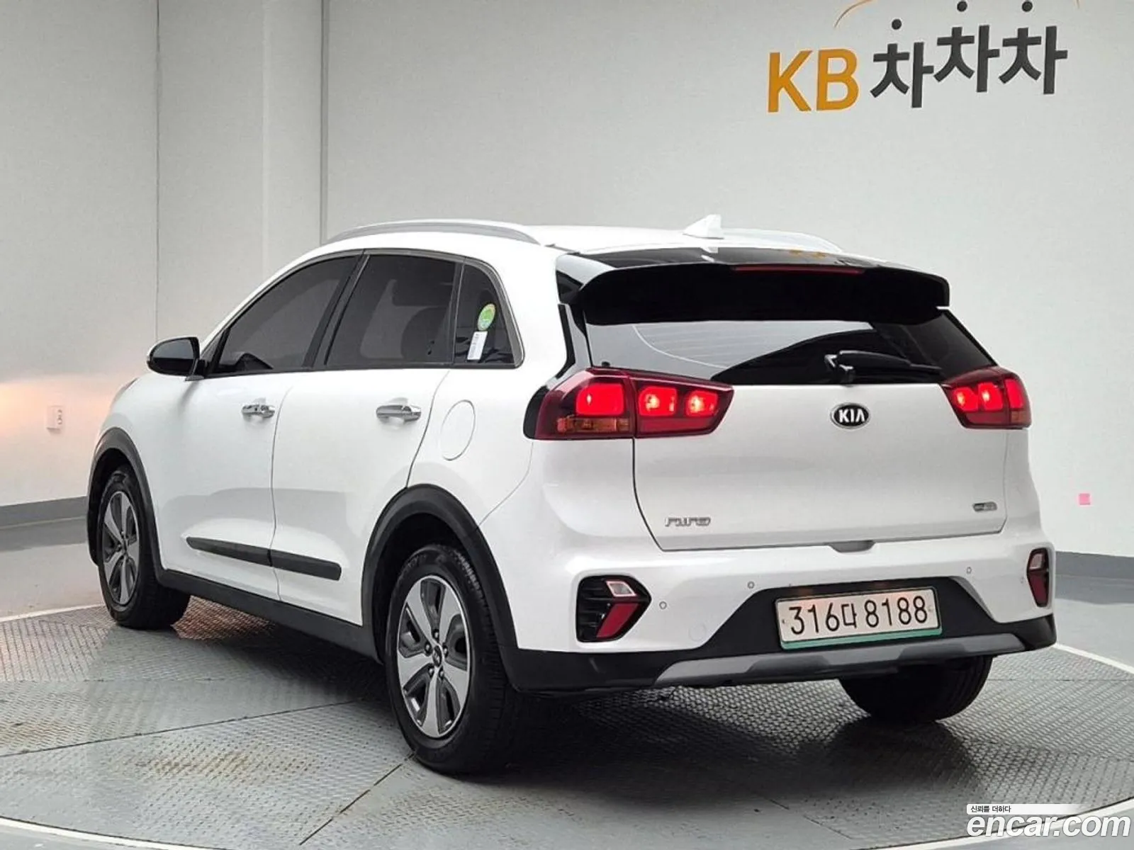 Kia The New Niro 16 Hev Luxury - фотография 1177155