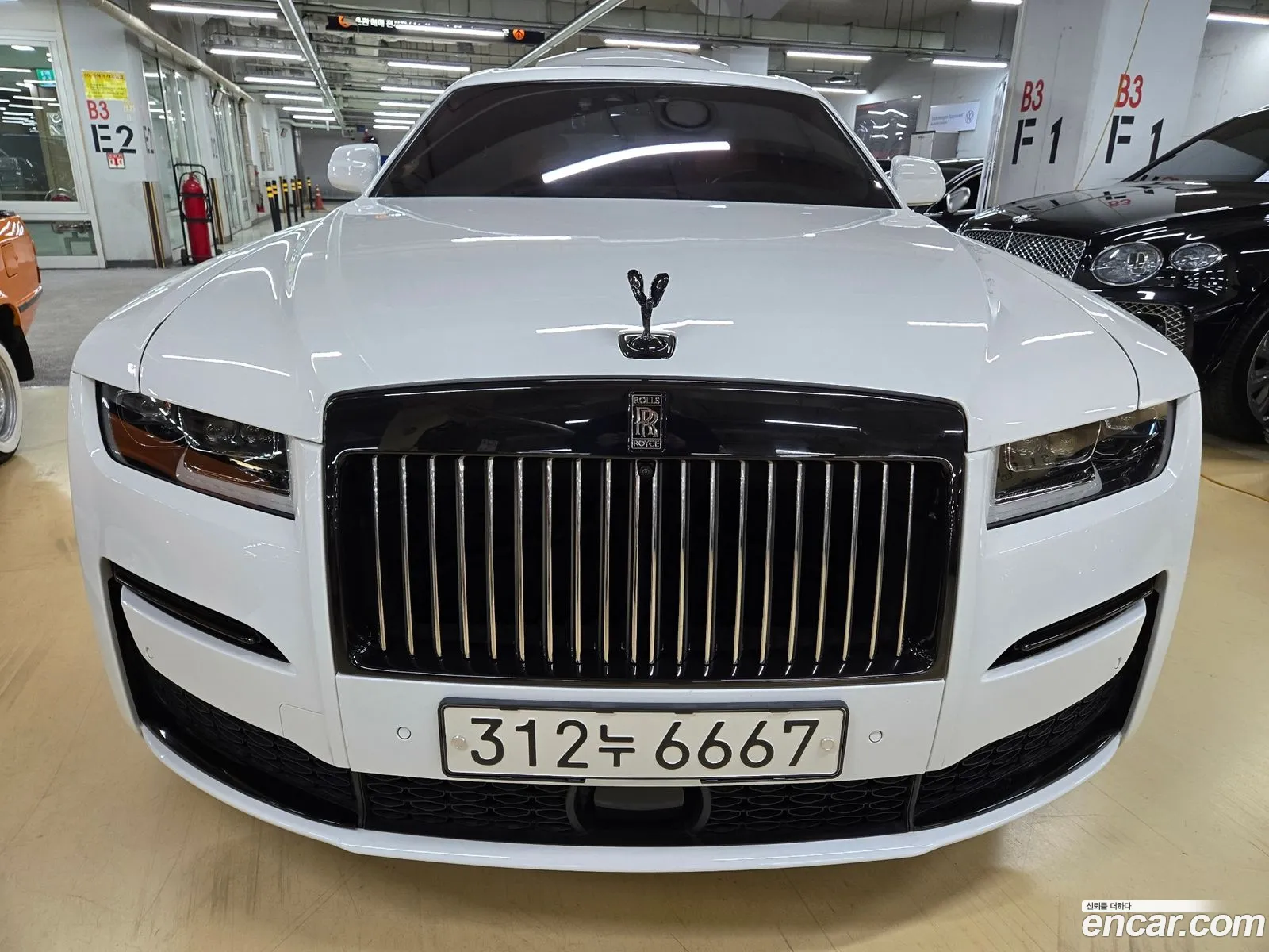 Phantom 67 V12 - фотография 476132