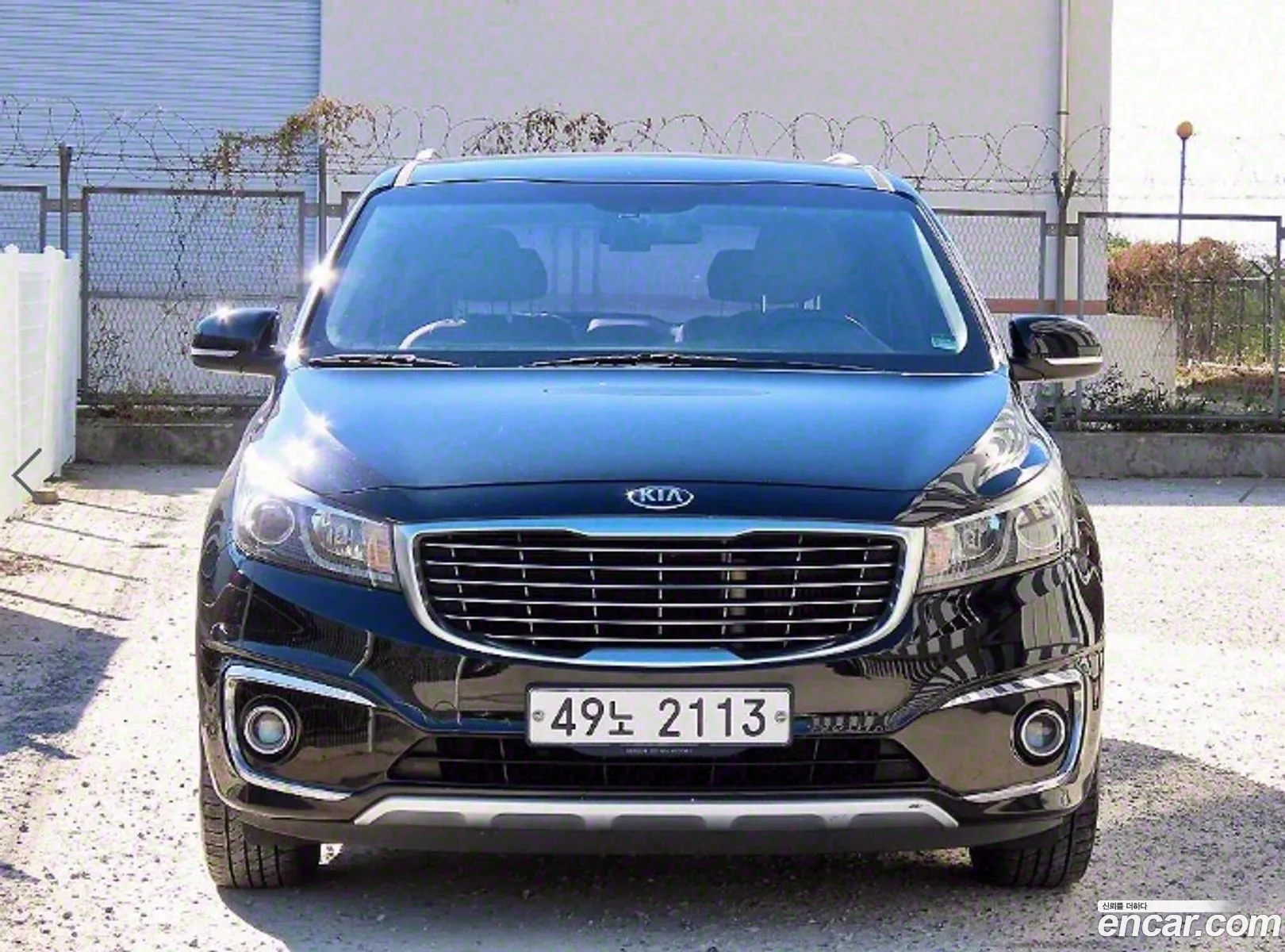 Kia All New Carnival 9-Seater Luxury - фотография 1207558
